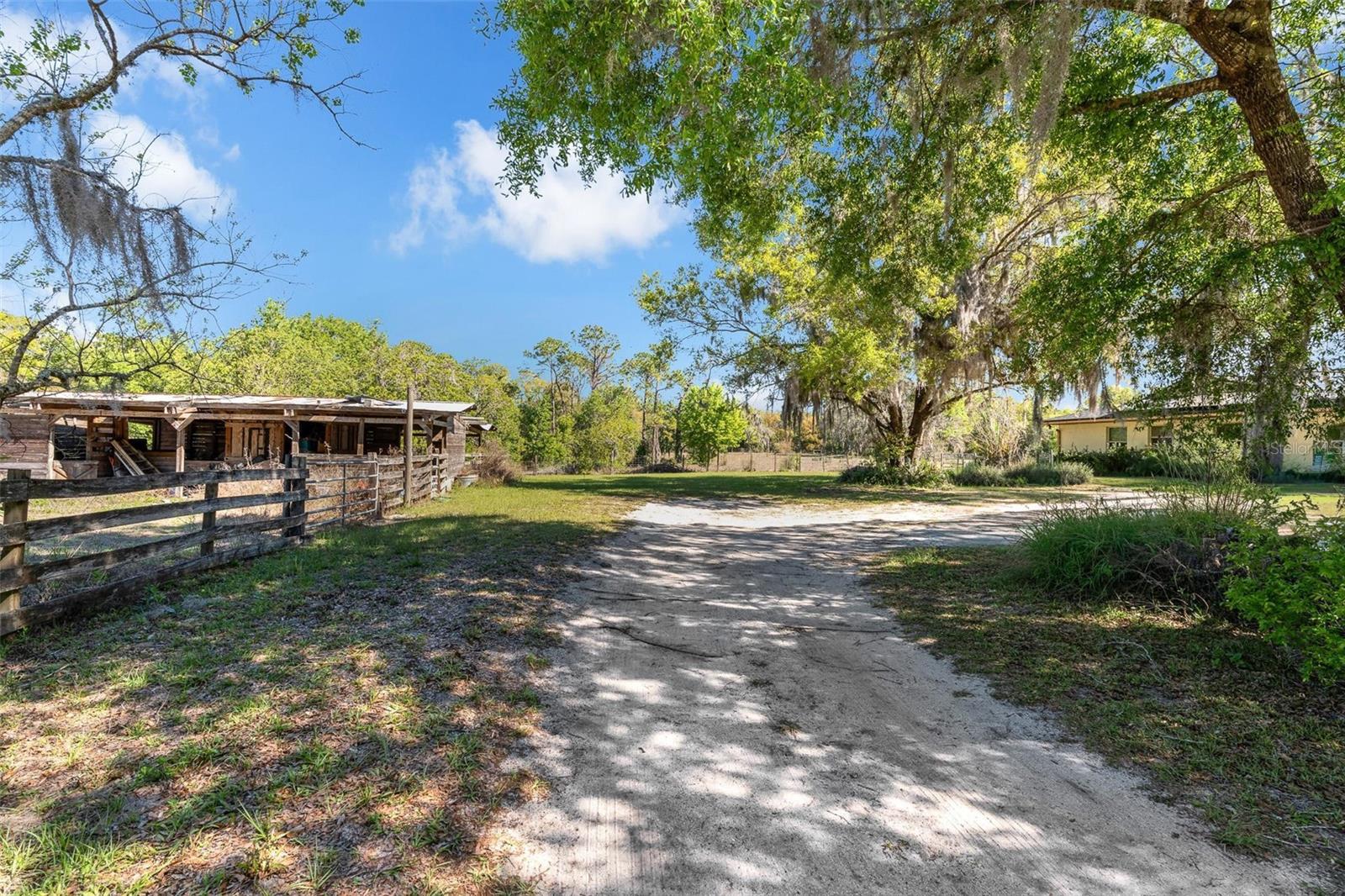 475 E NEW YORK AVE, ORANGE CITY, FL, 32763