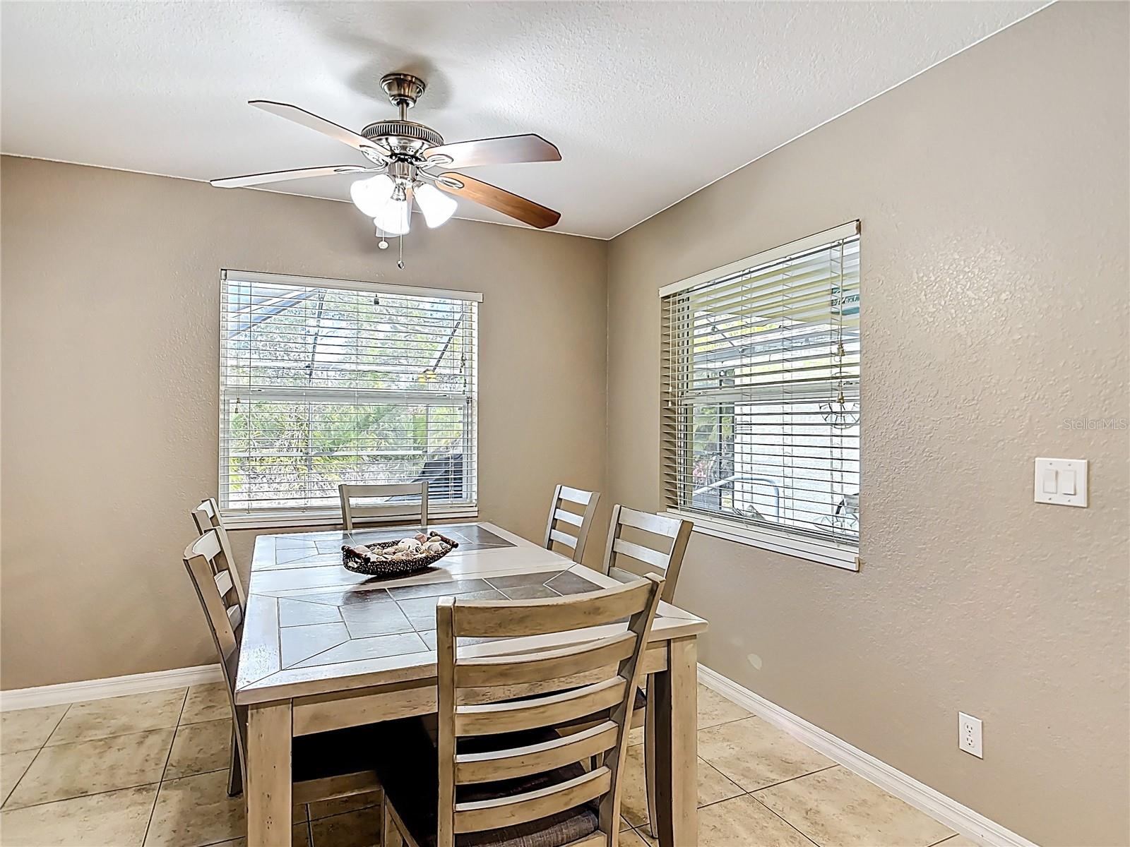 208 JENNIFER DR, ROTONDA WEST, FL, 33947