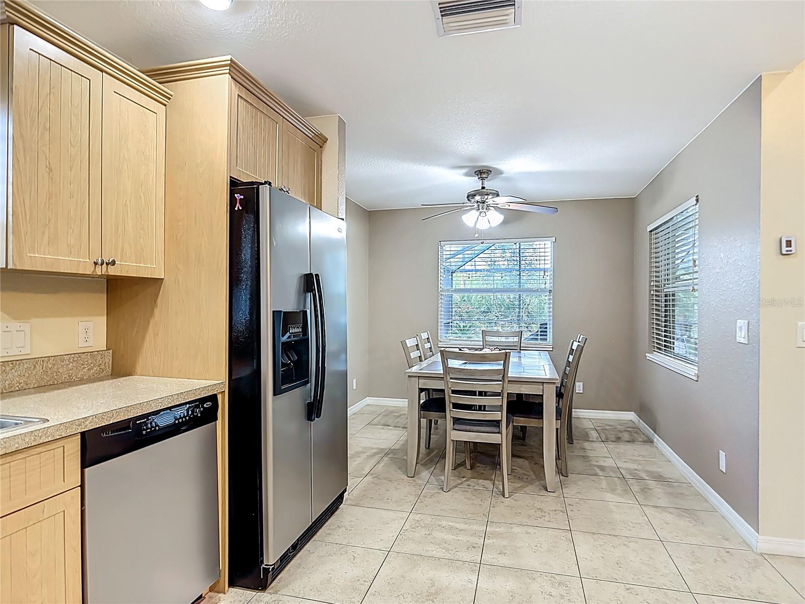 208 JENNIFER DR, ROTONDA WEST, FL, 33947