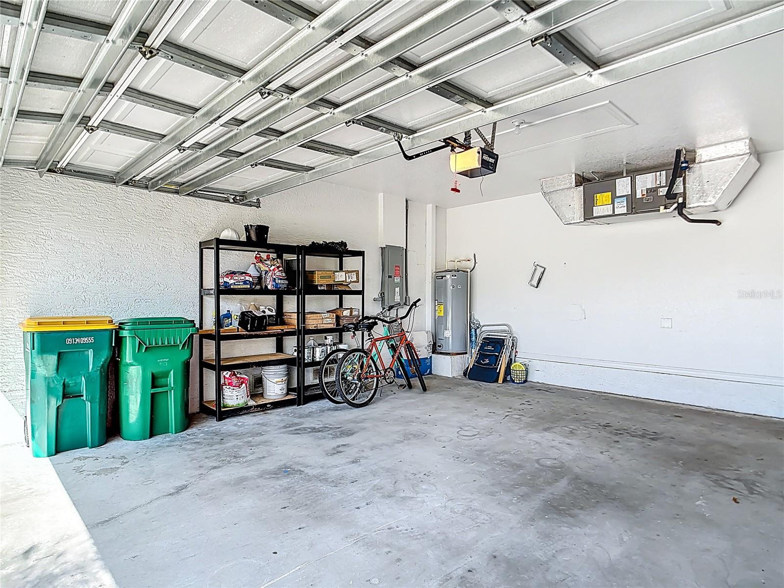 208 JENNIFER DR, ROTONDA WEST, FL, 33947