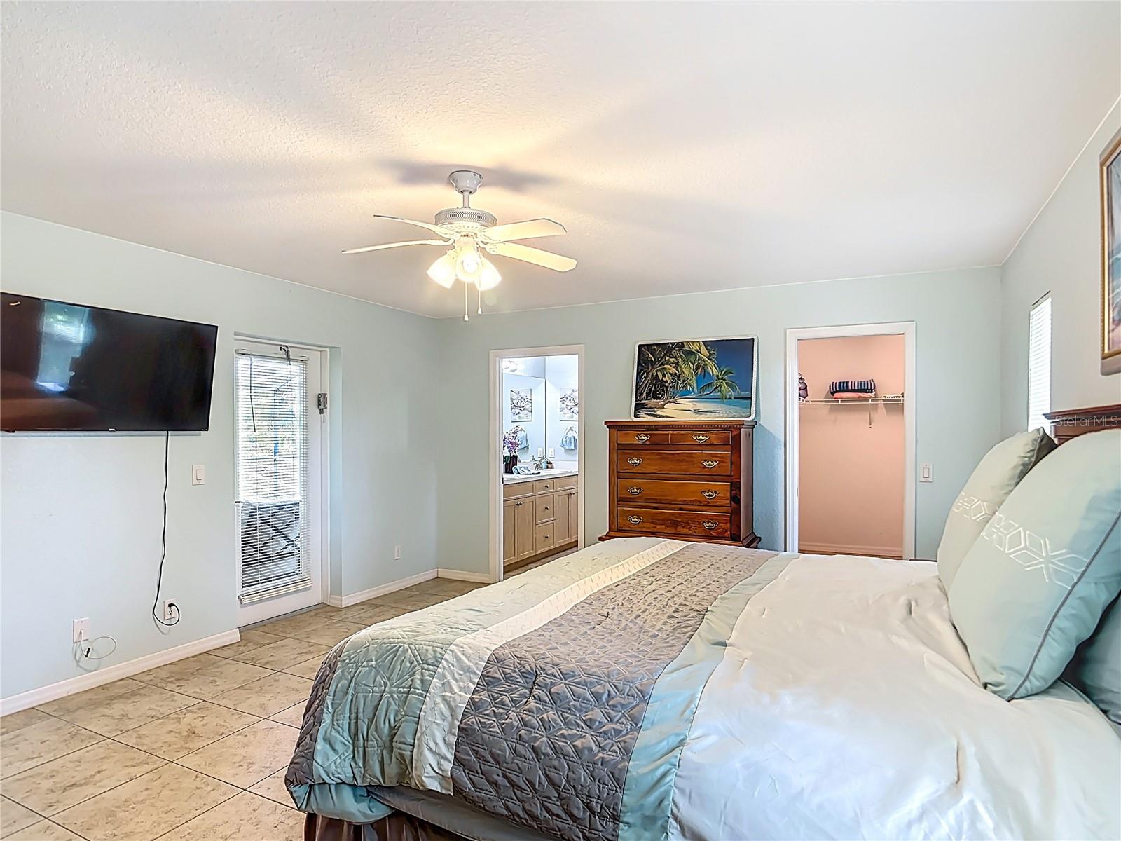 208 JENNIFER DR, ROTONDA WEST, FL, 33947