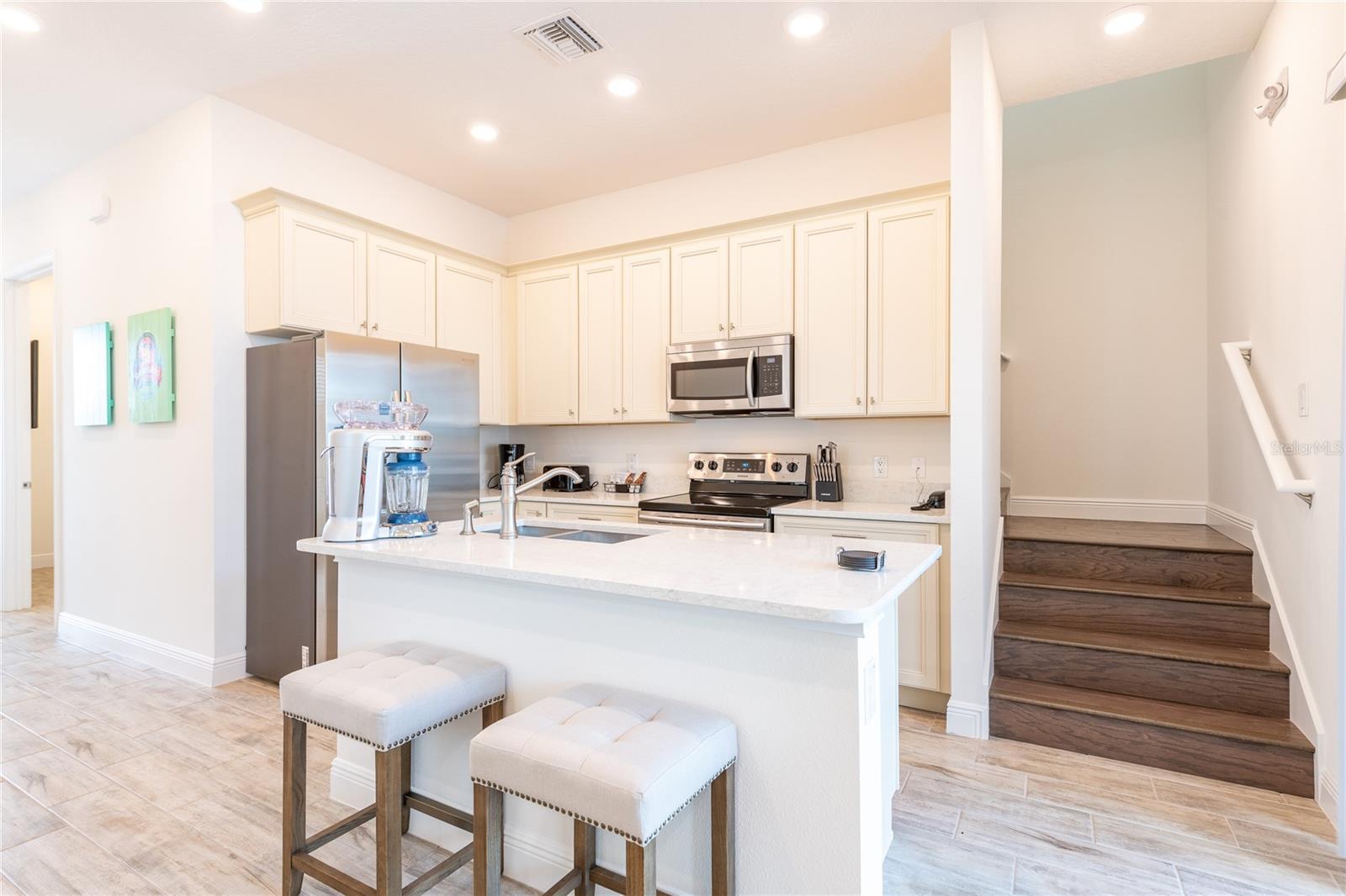 8075 KNEE DEEP RD, KISSIMMEE, FL, 34747