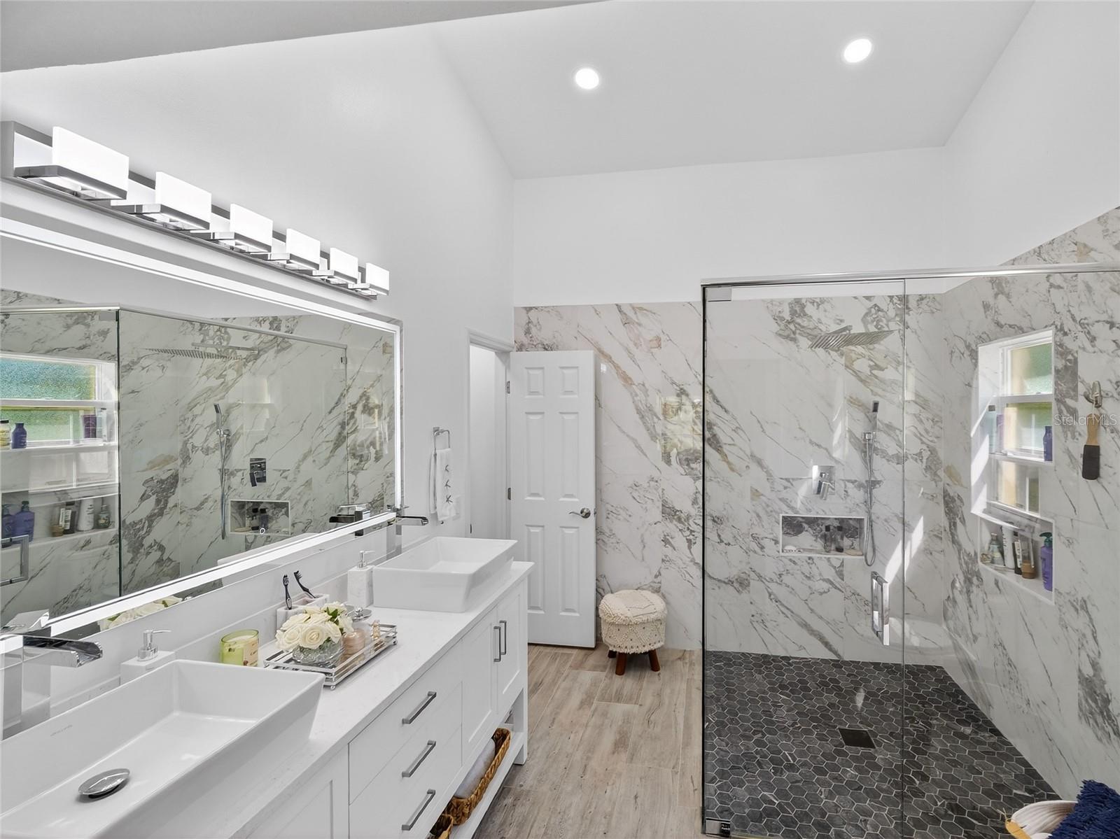 1184 LAURA ST, CASSELBERRY, FL, 32707