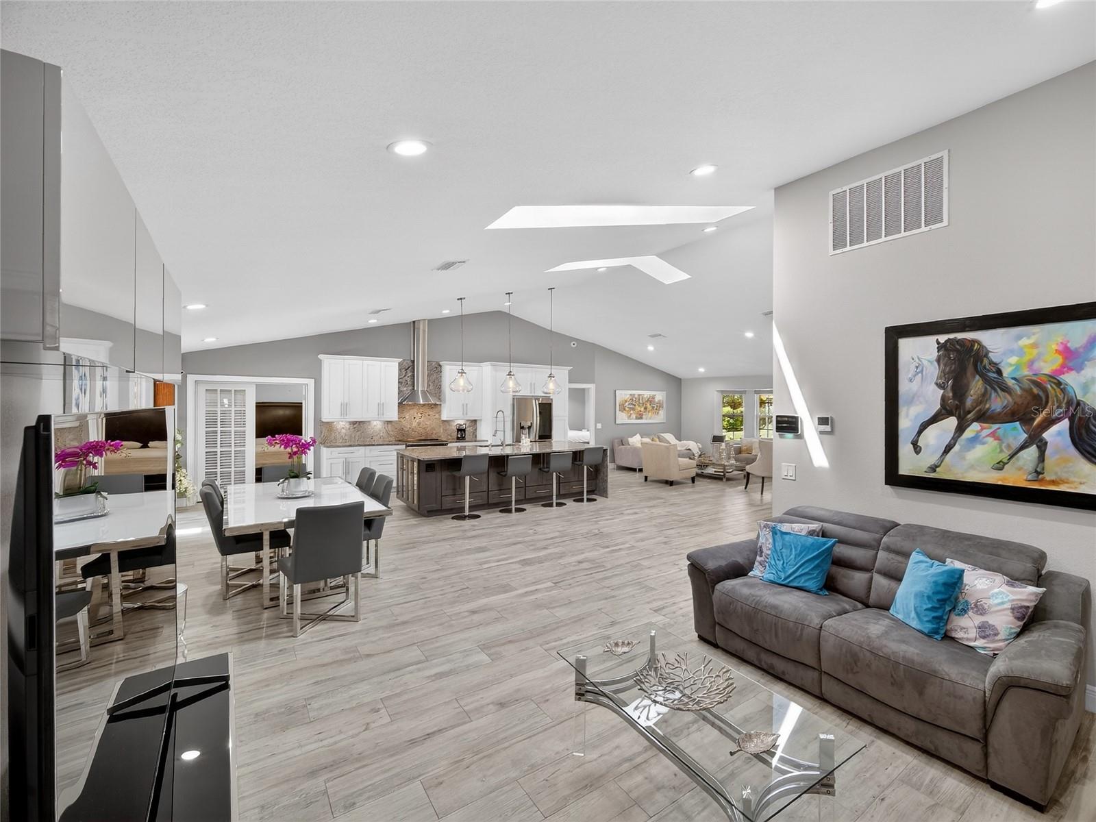 1184 LAURA ST, CASSELBERRY, FL, 32707