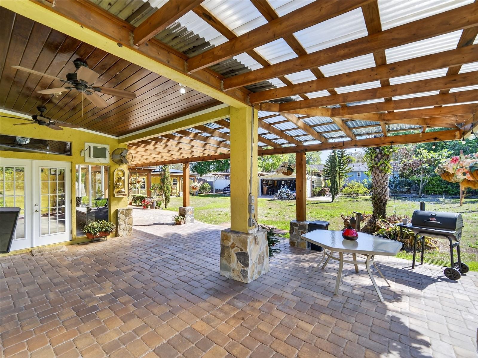 1184 LAURA ST, CASSELBERRY, FL, 32707