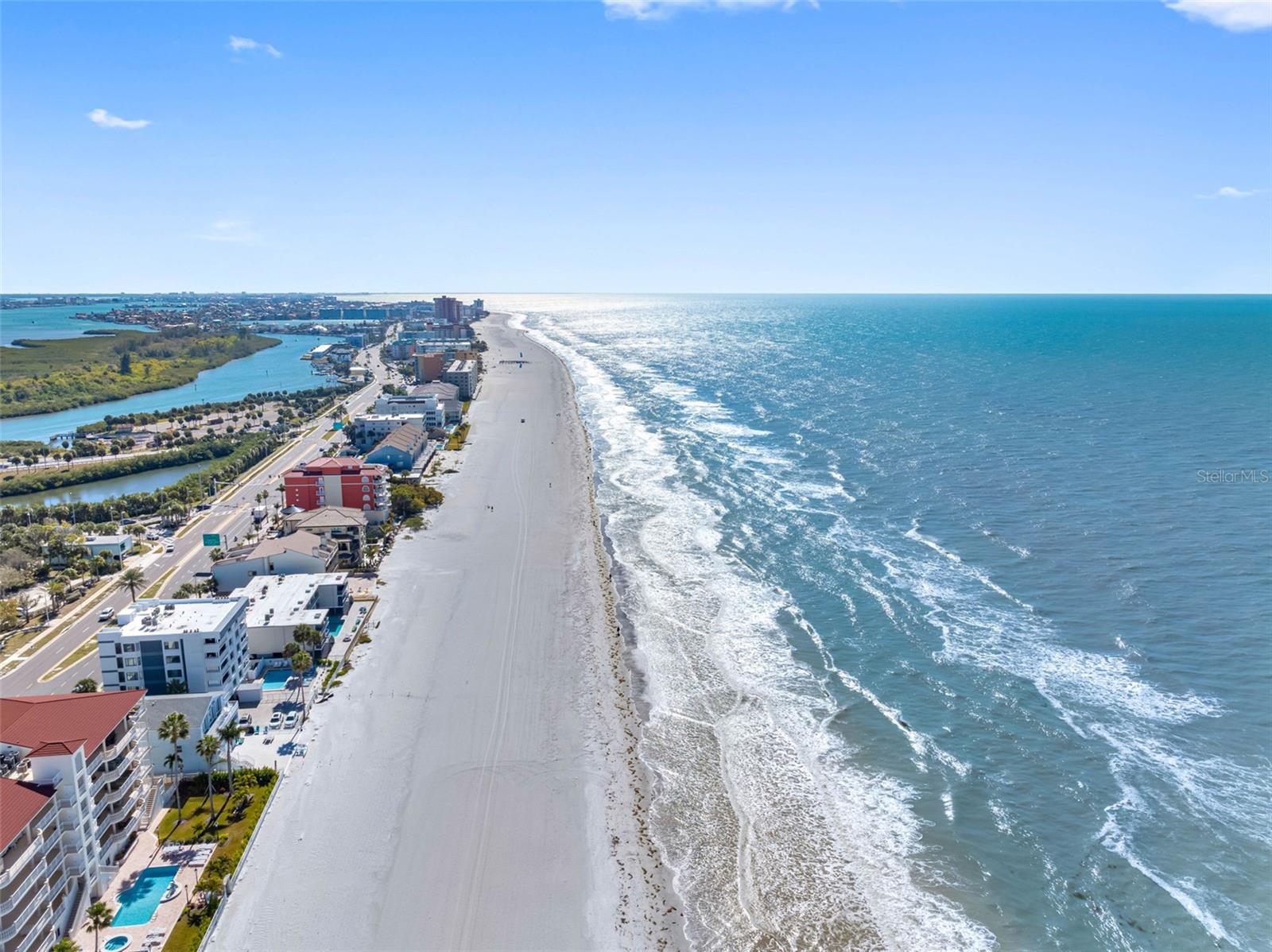 ... Indian Shores Aerial Looking South.