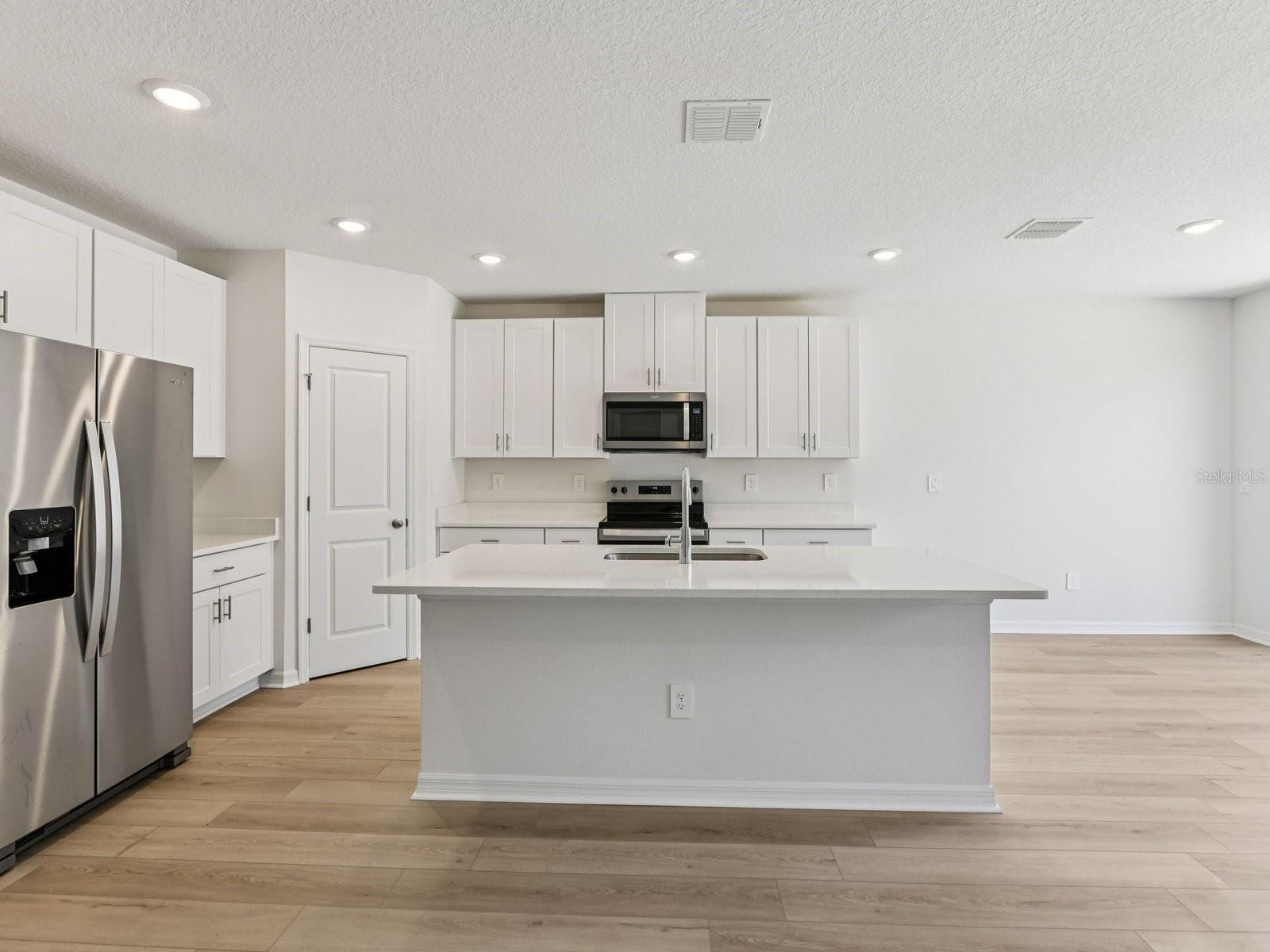 7637 SATTERFIELD TER, PARRISH, FL, 34219