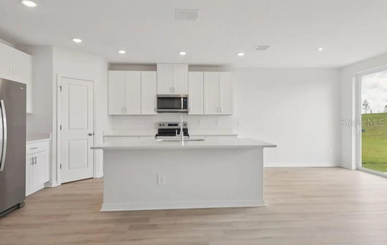 12562 HOURGLASS WAY, DADE CITY, FL, 33525