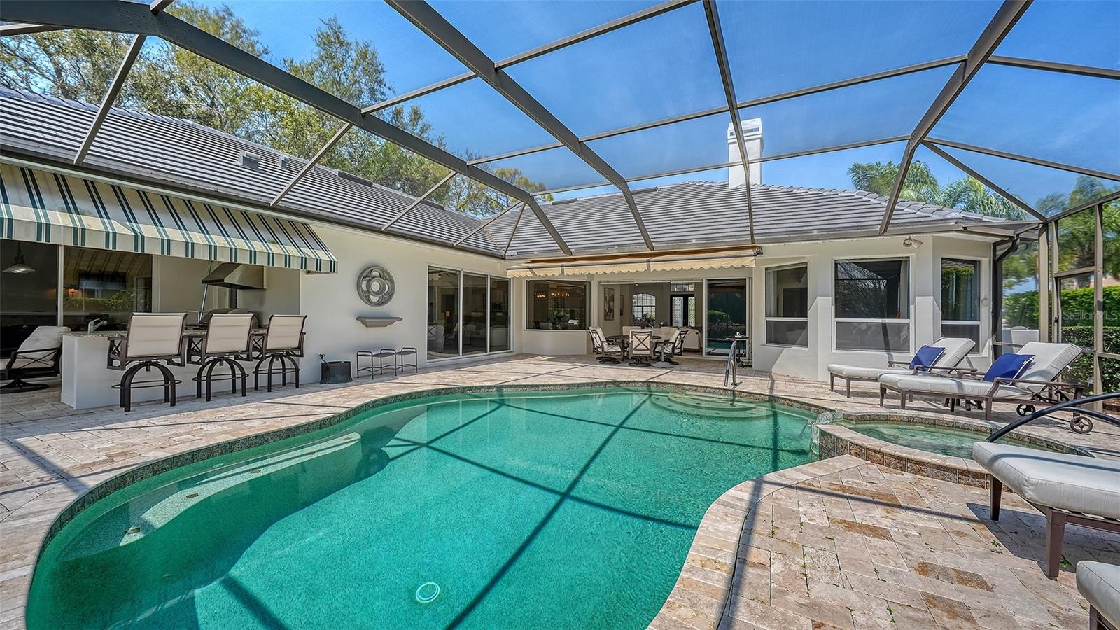 A4686927 Property Photo