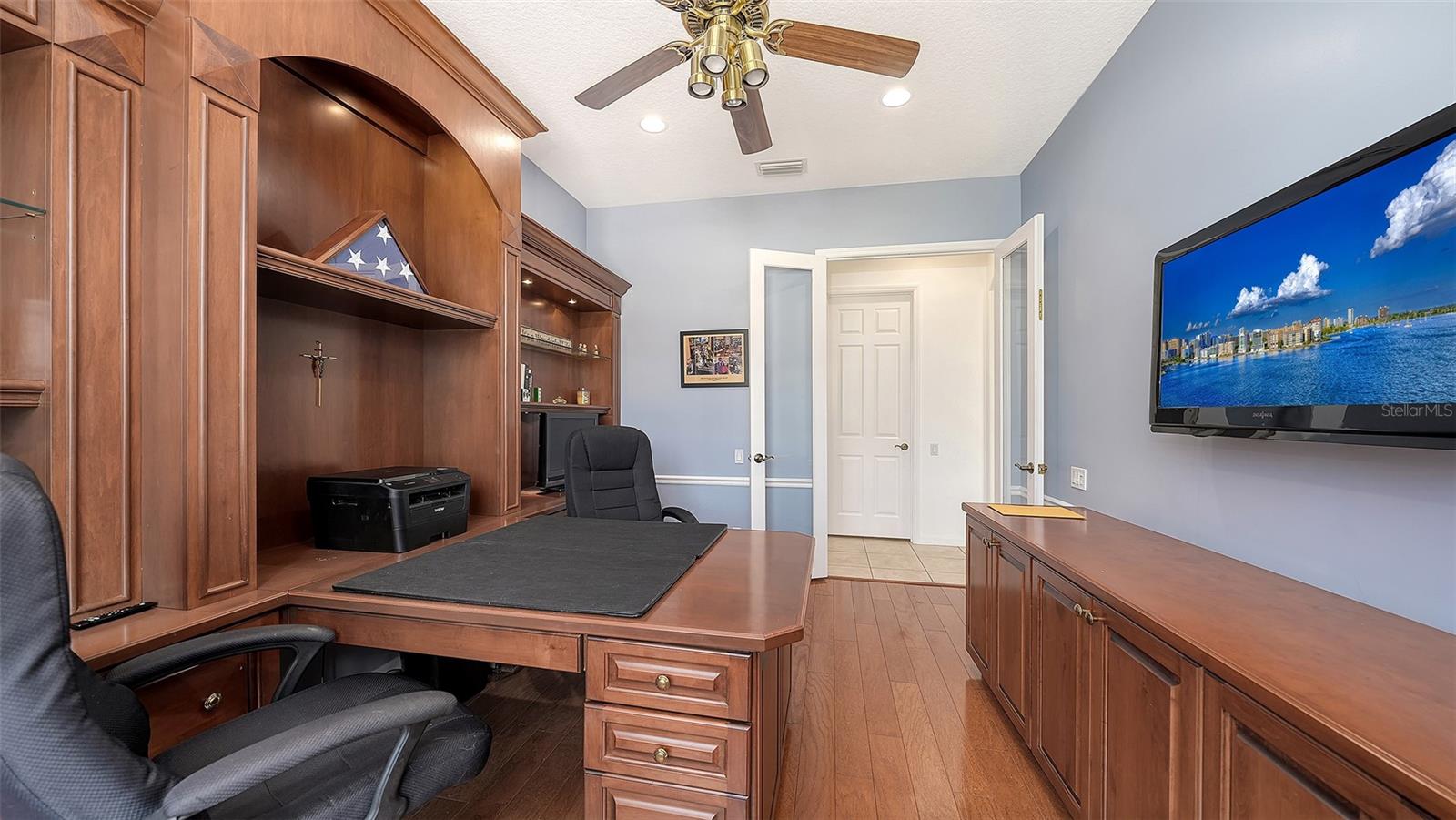 A4686927 Property Photo