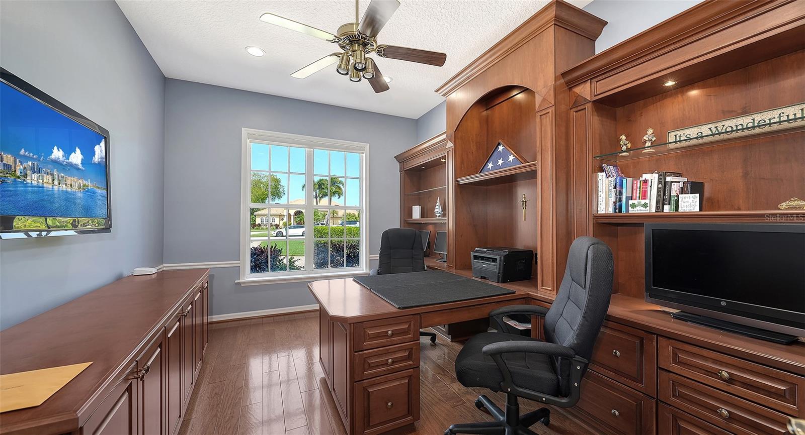 A4686927 Property Photo