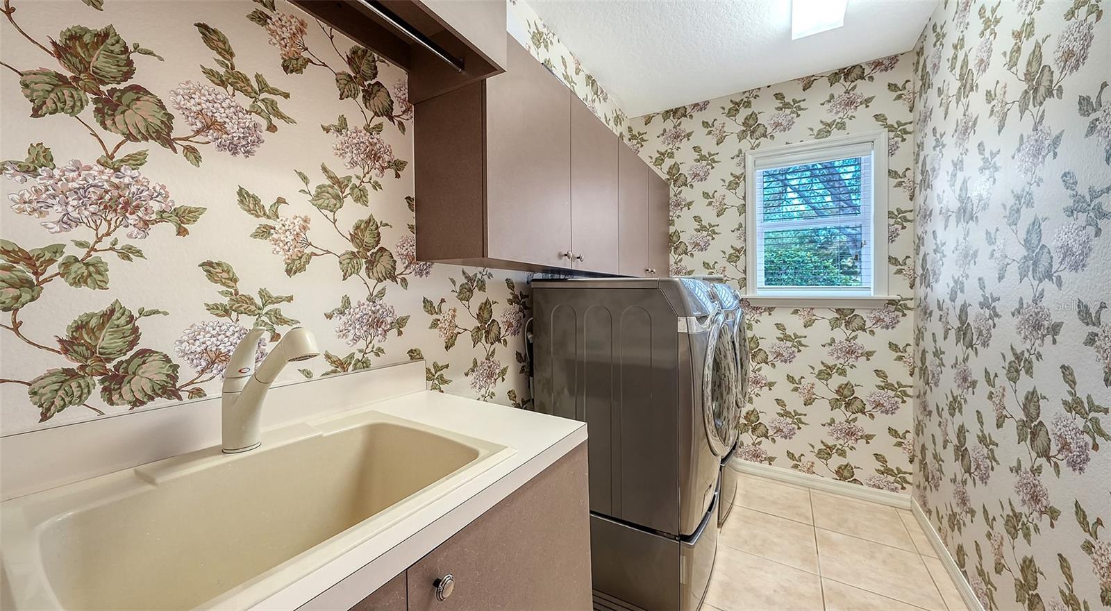 A4686927 Property Photo