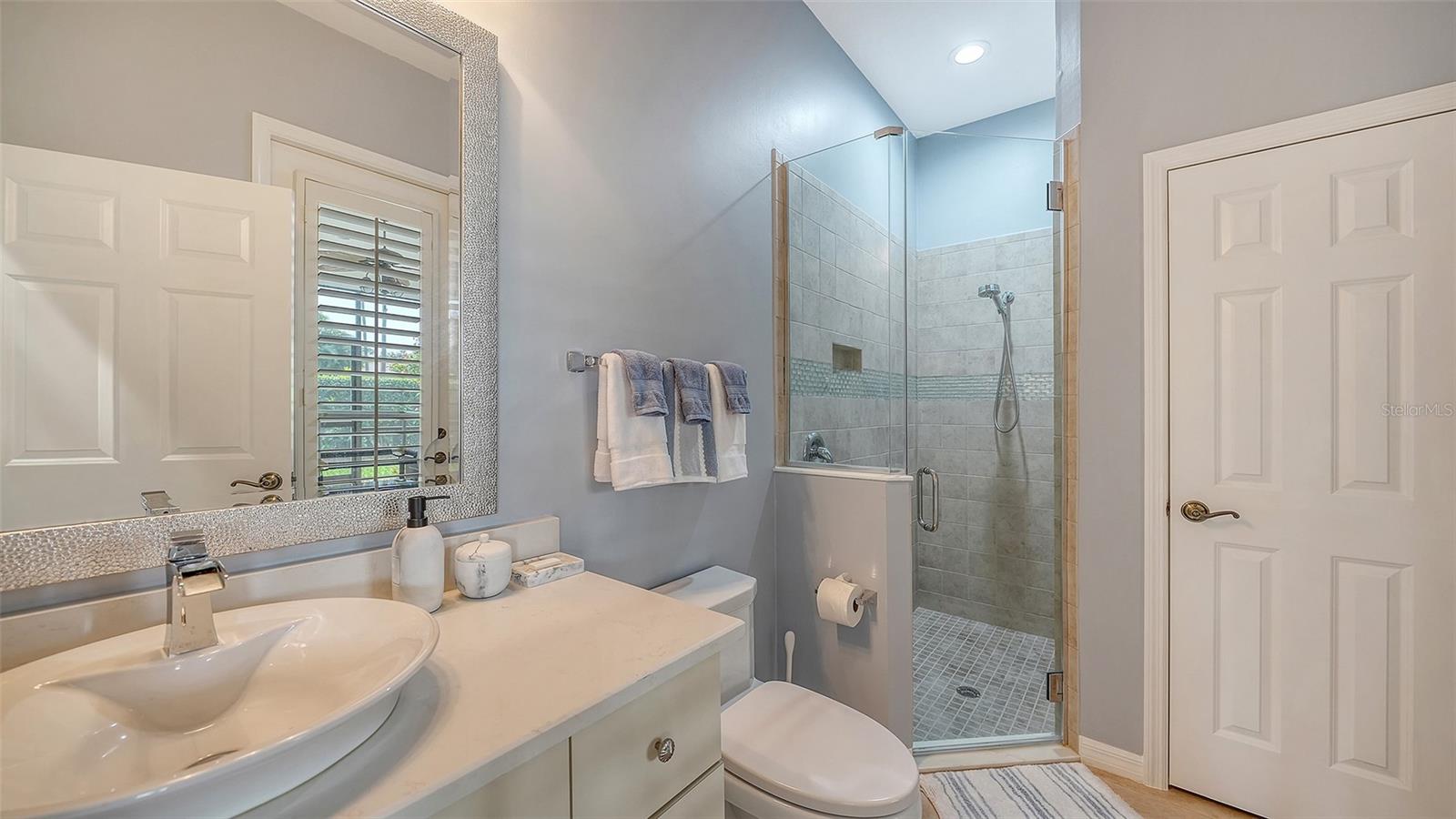 A4686927 Property Photo