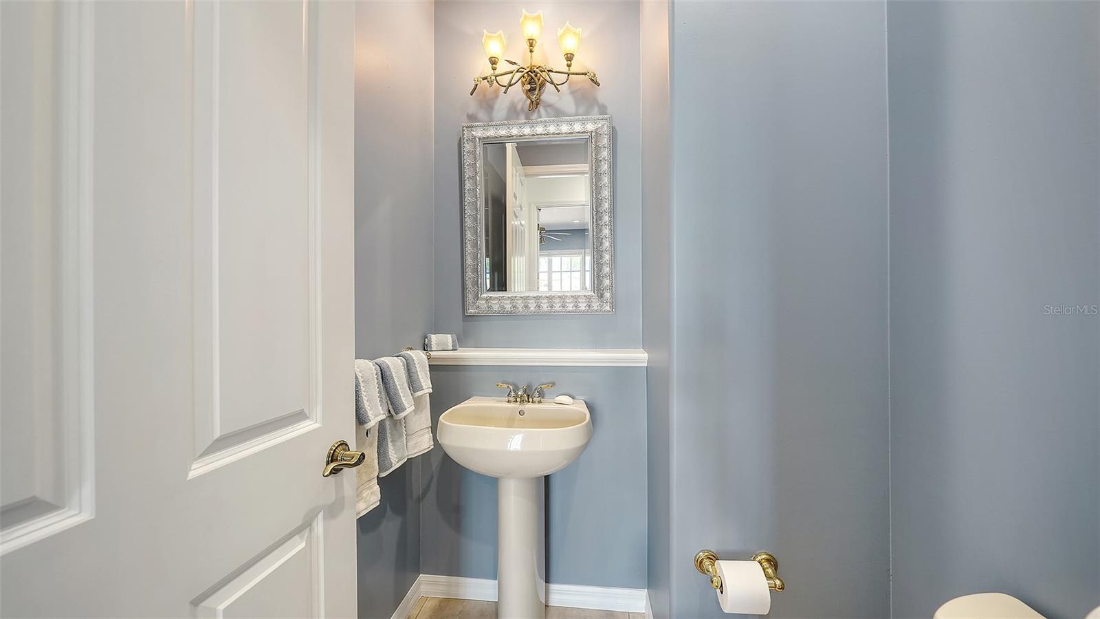 A4686927 Property Photo