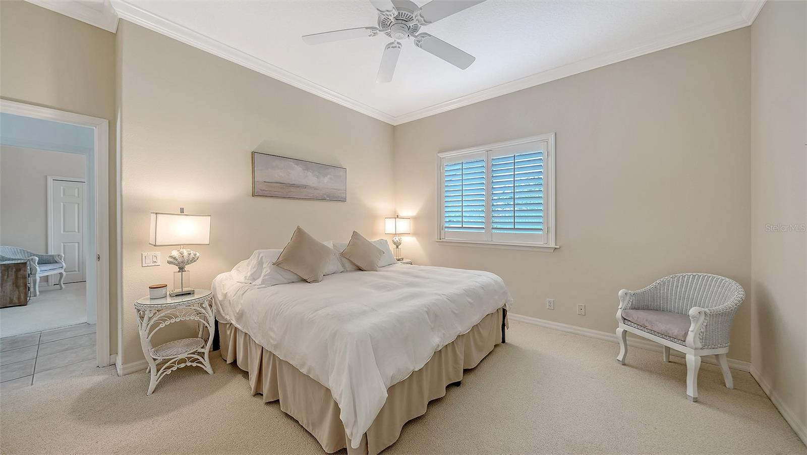 A4686927 Property Photo