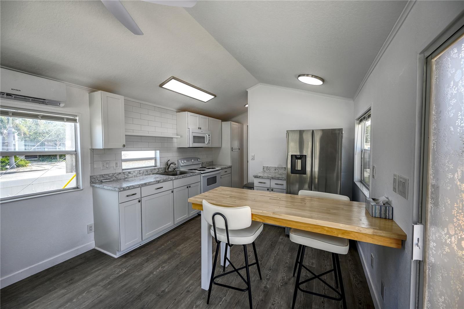 6720 PARK BLVD N #1, PINELLAS PARK, FL, 33781