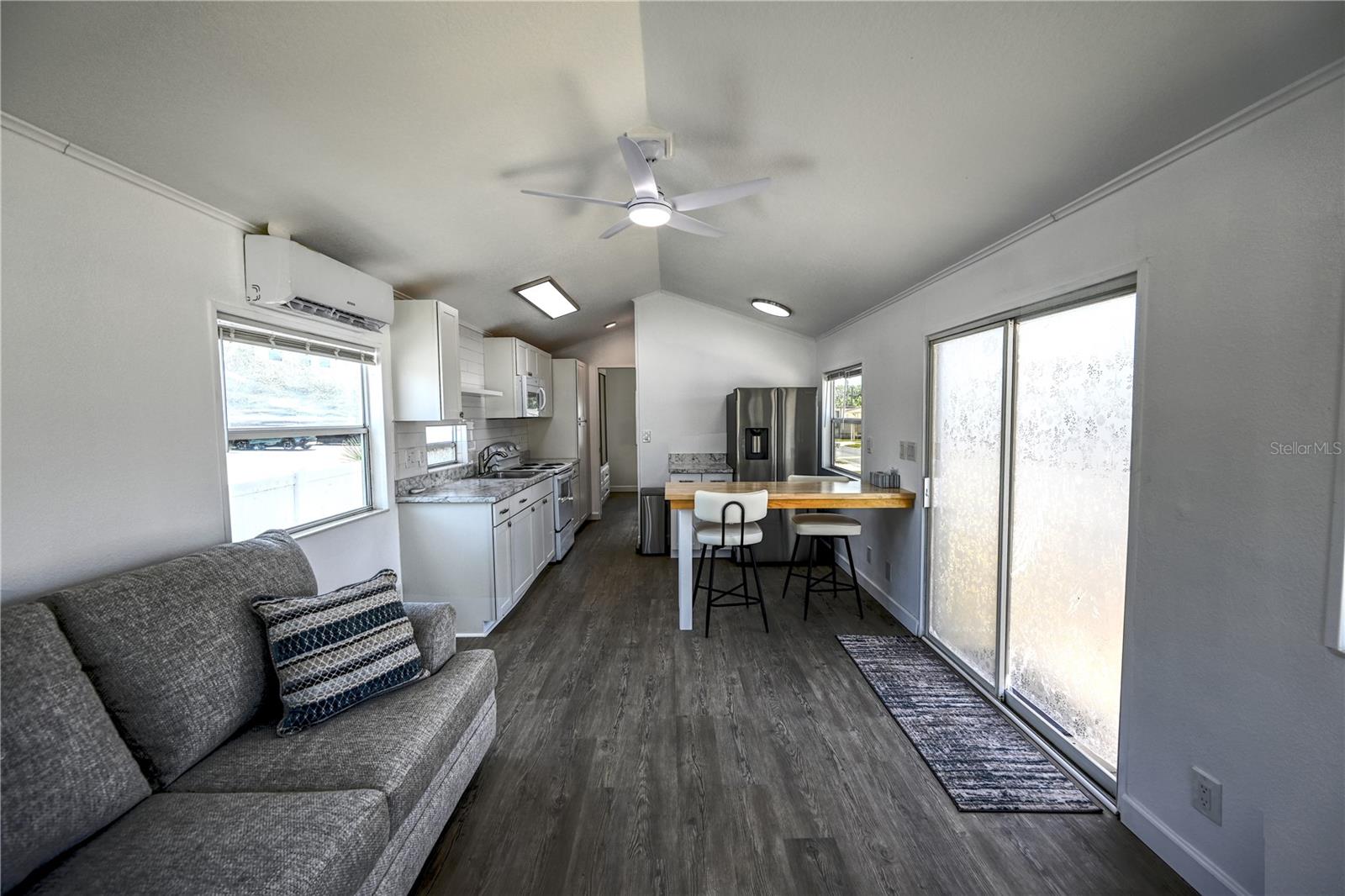 6720 PARK BLVD N #1, PINELLAS PARK, FL, 33781