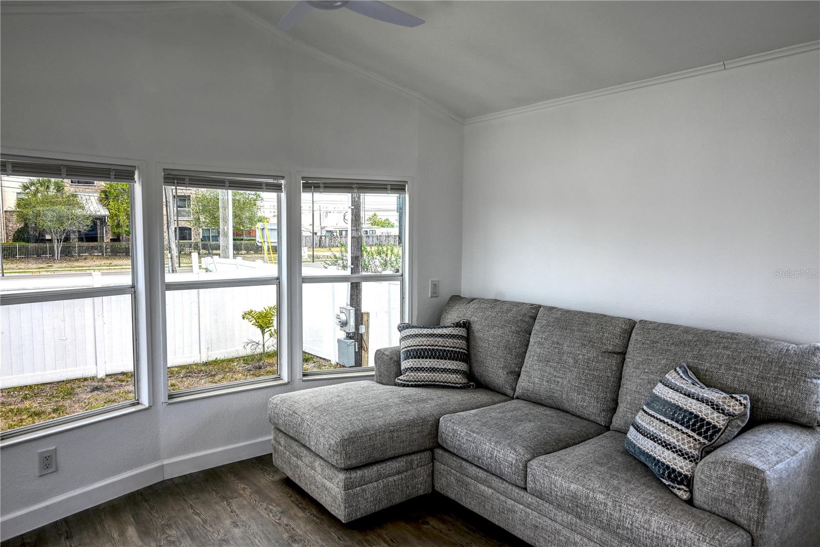 6720 PARK BLVD N #1, PINELLAS PARK, FL, 33781