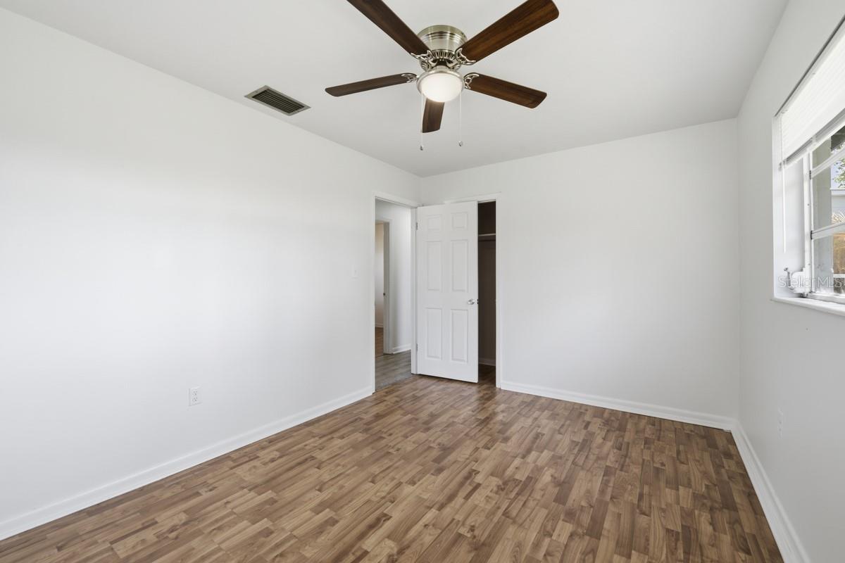 14338 LAKE JUNIETTA DR, TAVARES, FL, 32778