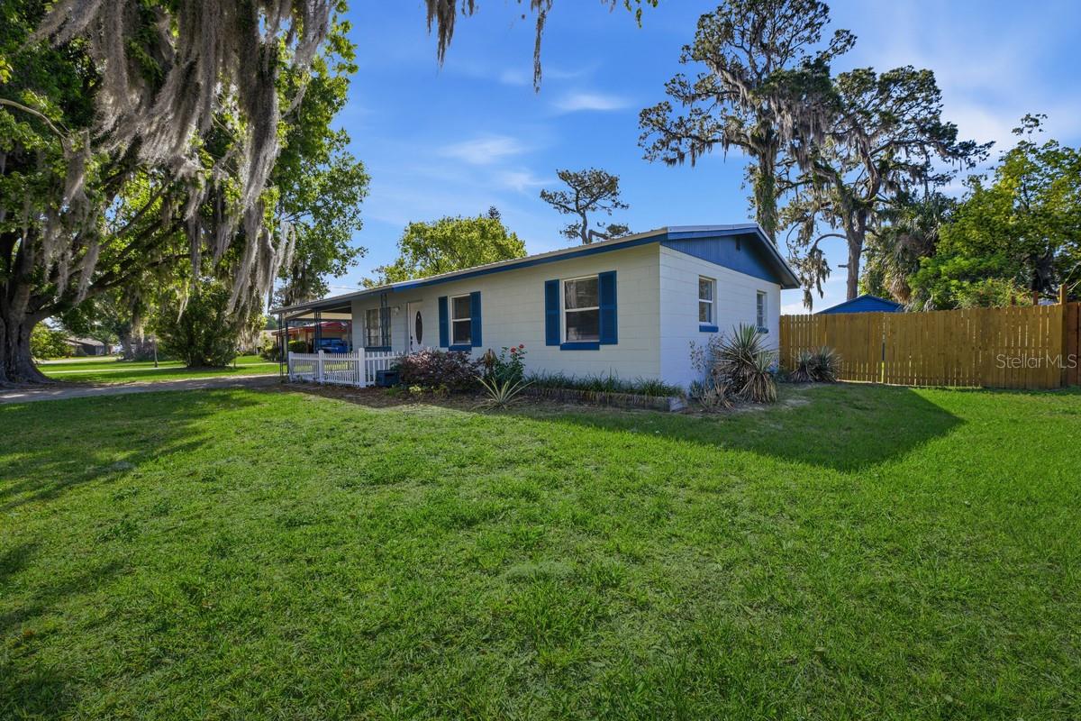 14338 LAKE JUNIETTA DR, TAVARES, FL, 32778