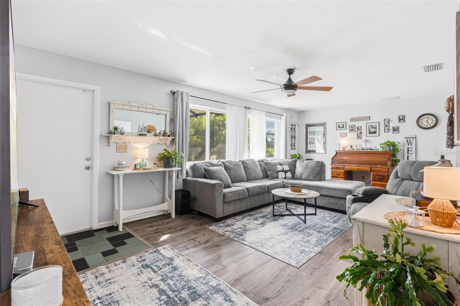 2440 AUBURN BLVD, PORT CHARLOTTE, FL, 33948