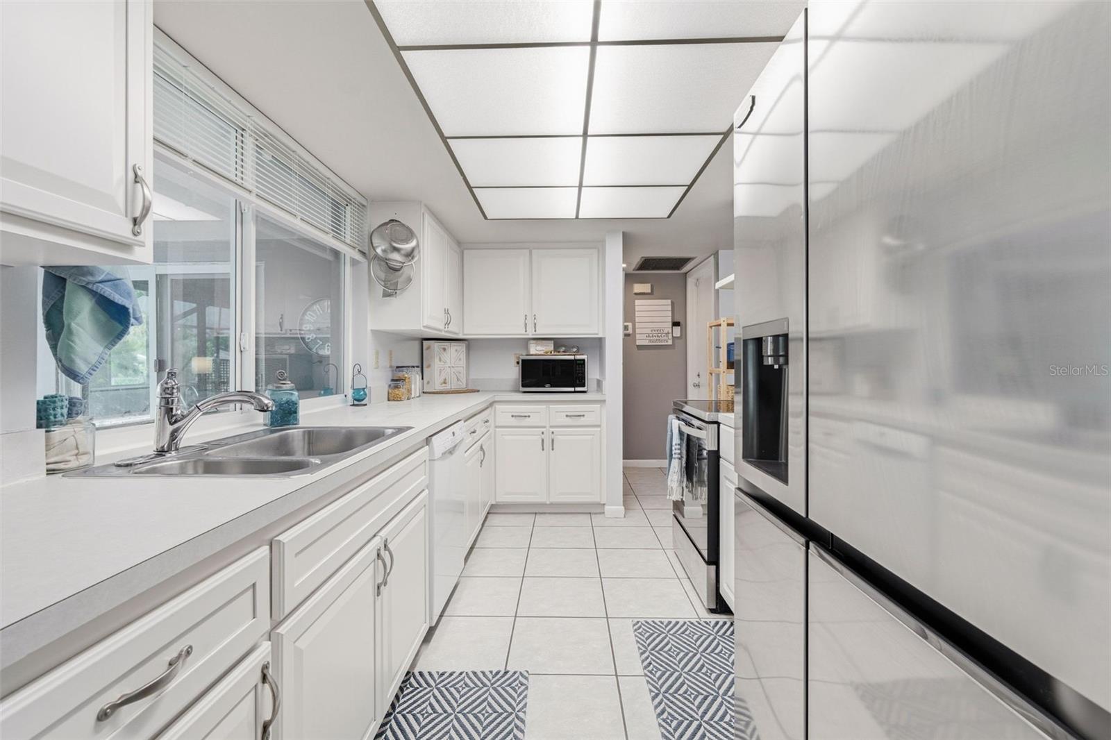 2440 AUBURN BLVD, PORT CHARLOTTE, FL, 33948