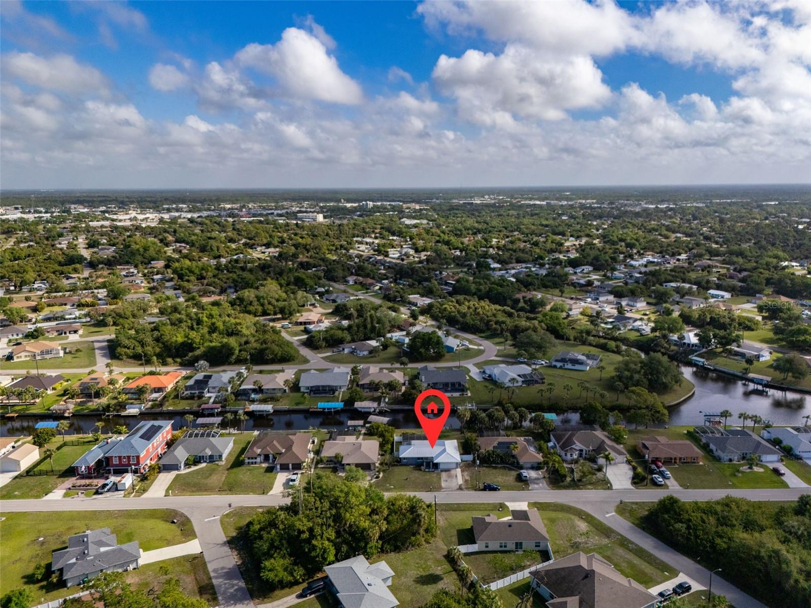 2440 AUBURN BLVD, PORT CHARLOTTE, FL, 33948