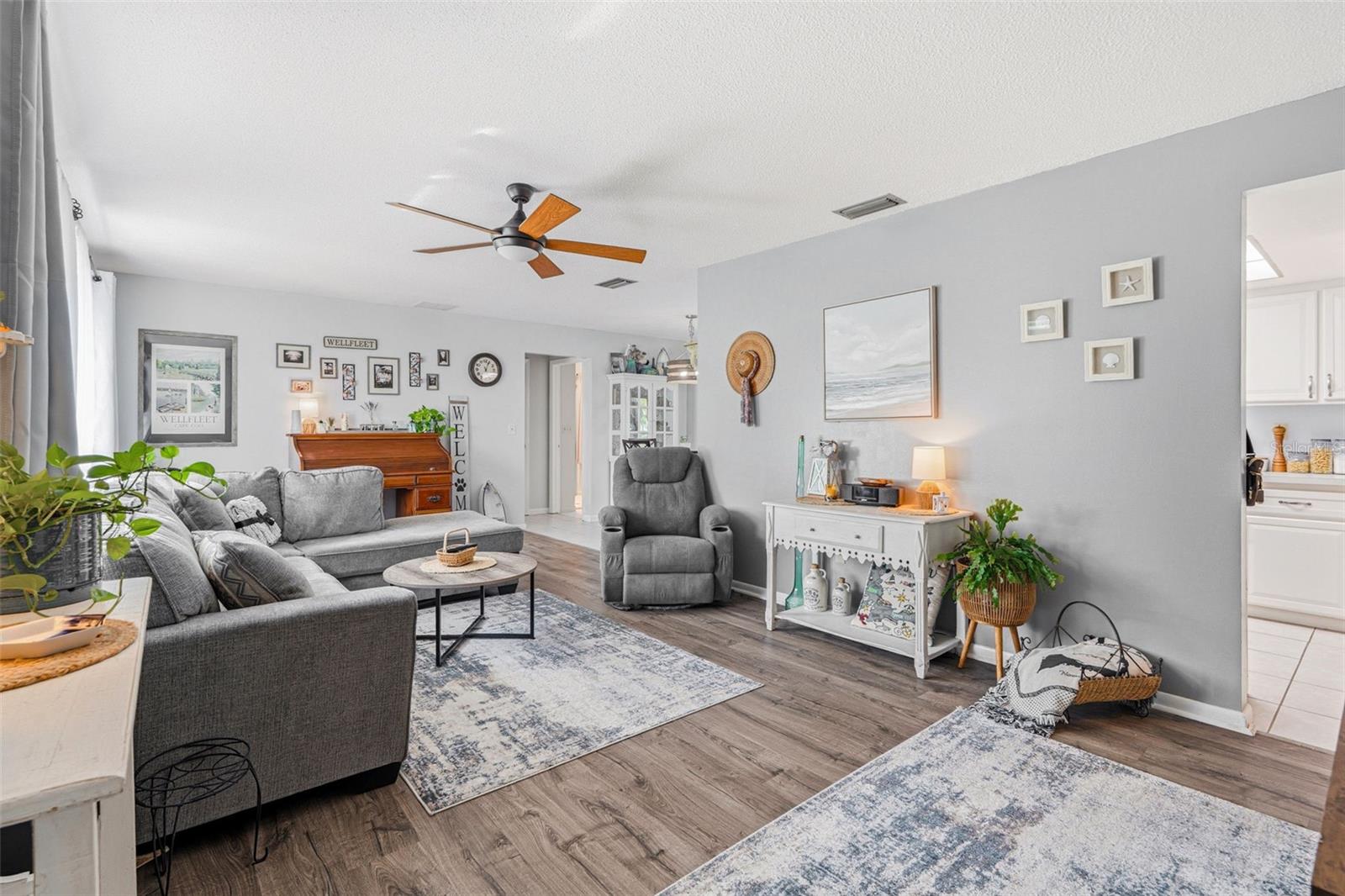 2440 AUBURN BLVD, PORT CHARLOTTE, FL, 33948