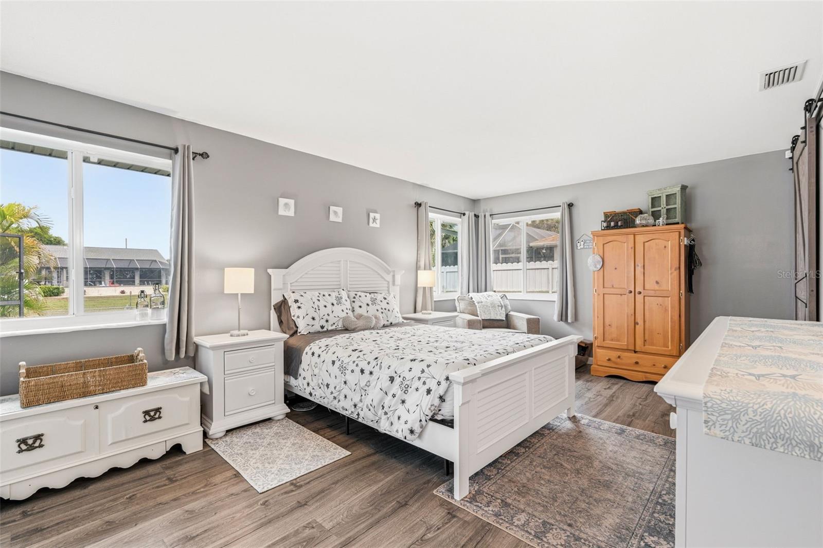 2440 AUBURN BLVD, PORT CHARLOTTE, FL, 33948