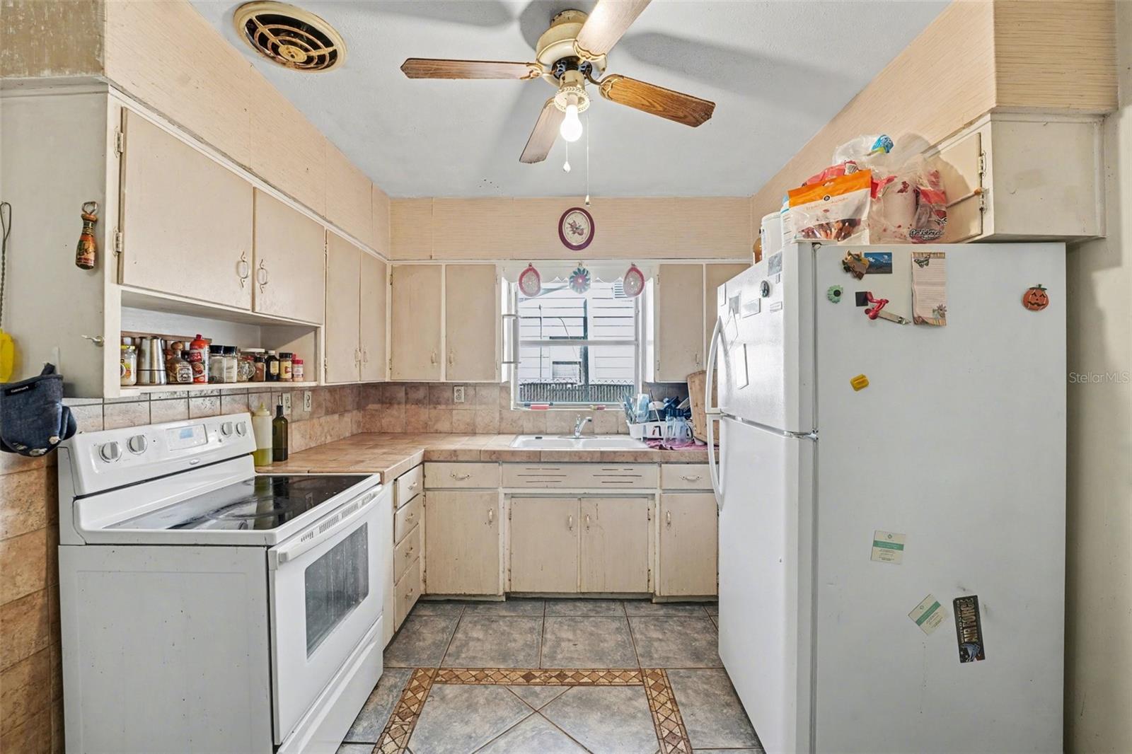 1638 E MAIN ST, LAKELAND, FL, 33801