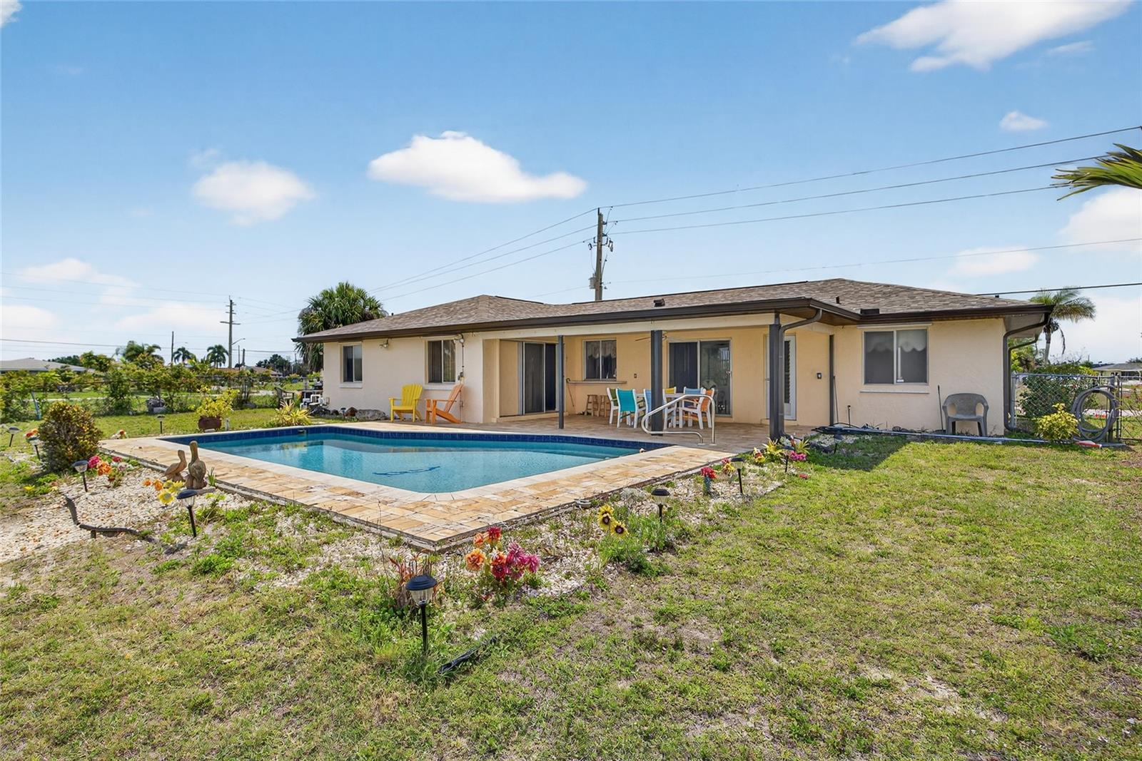2484 BROAD RANCH DR, PORT CHARLOTTE, FL, 33948