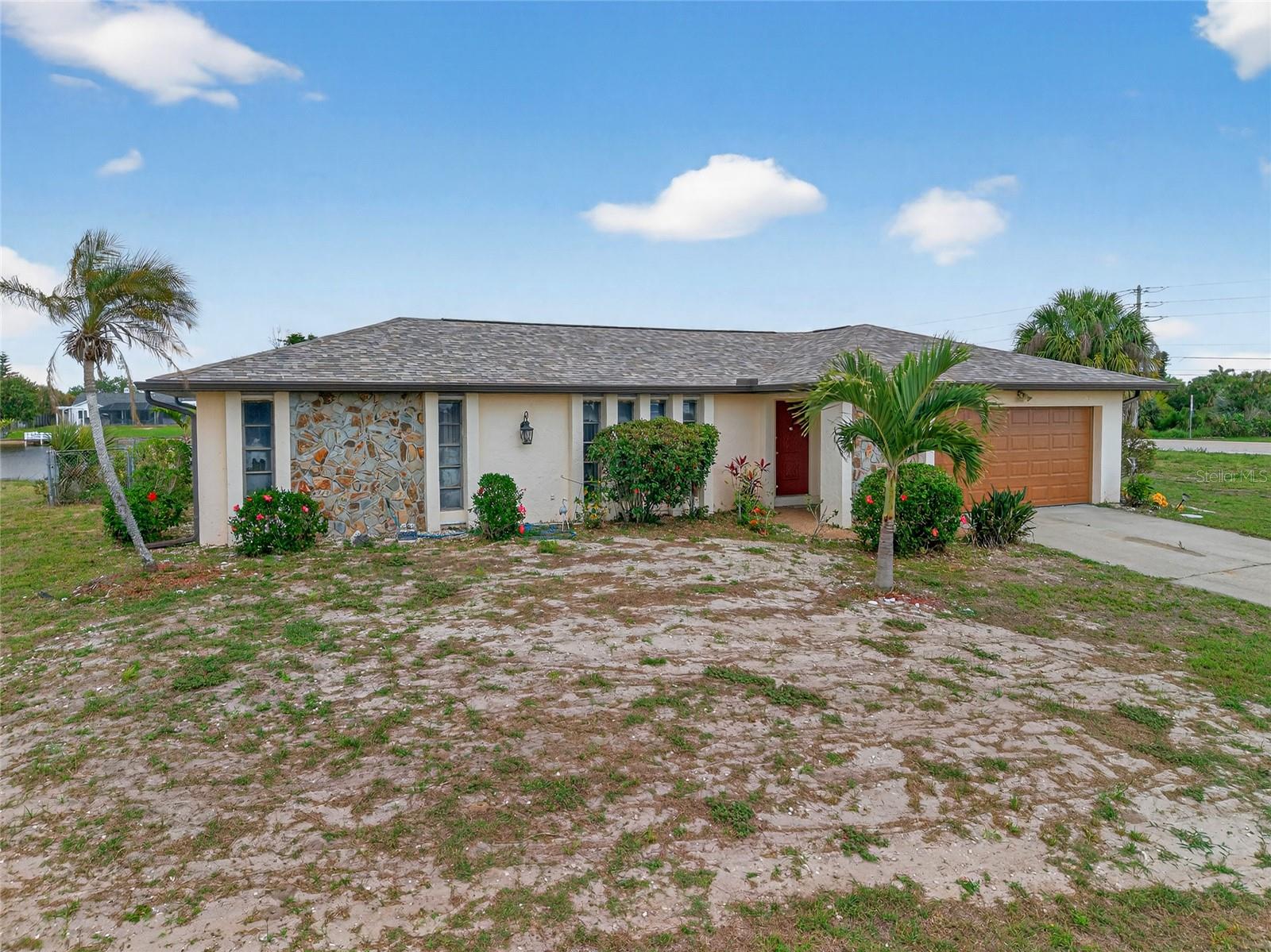 2484 BROAD RANCH DR, PORT CHARLOTTE, FL, 33948
