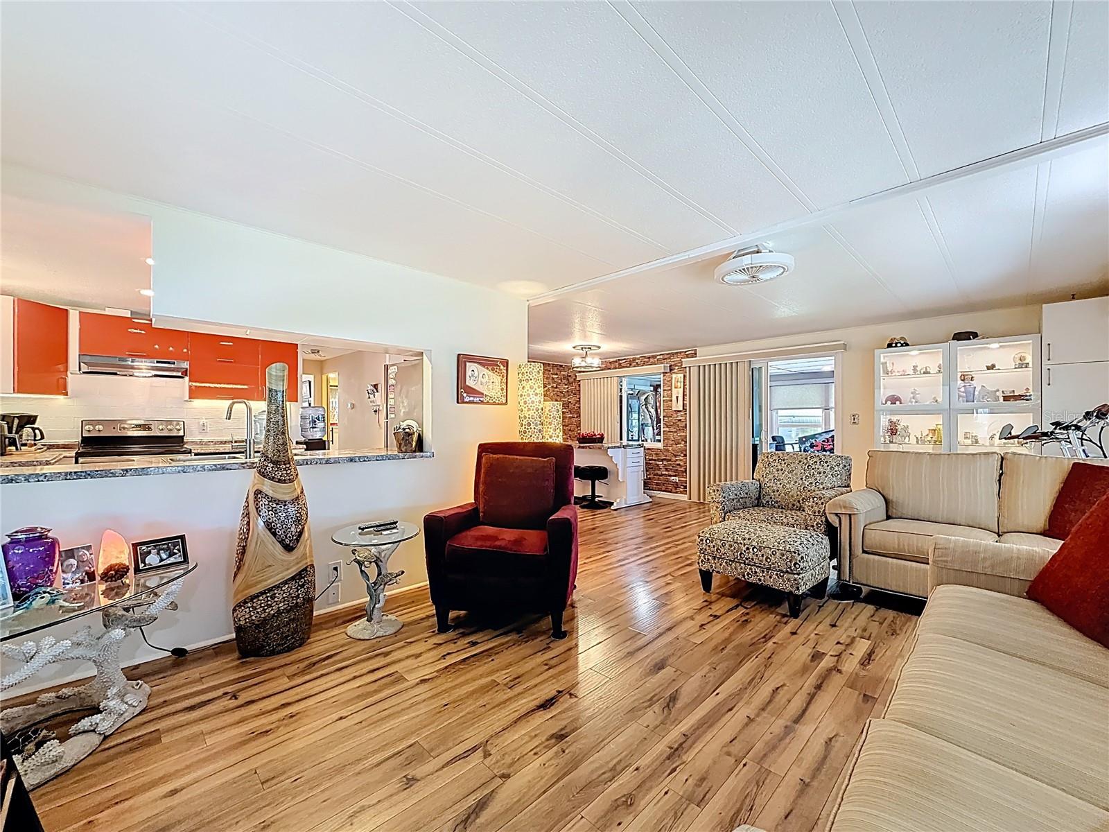 32 WILLIAM PENN WAY #1, PALM HARBOR, FL, 34684