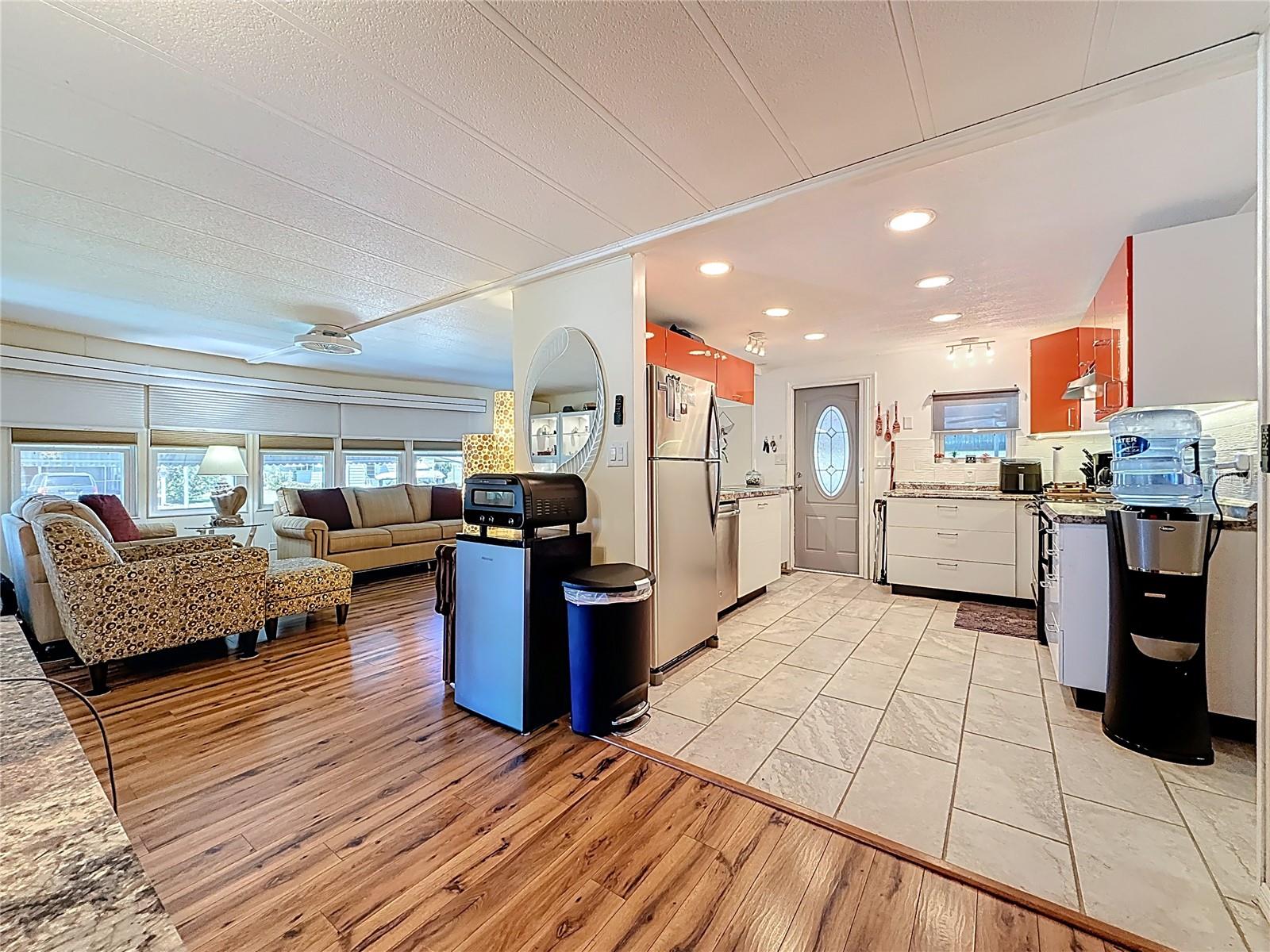 32 WILLIAM PENN WAY #1, PALM HARBOR, FL, 34684