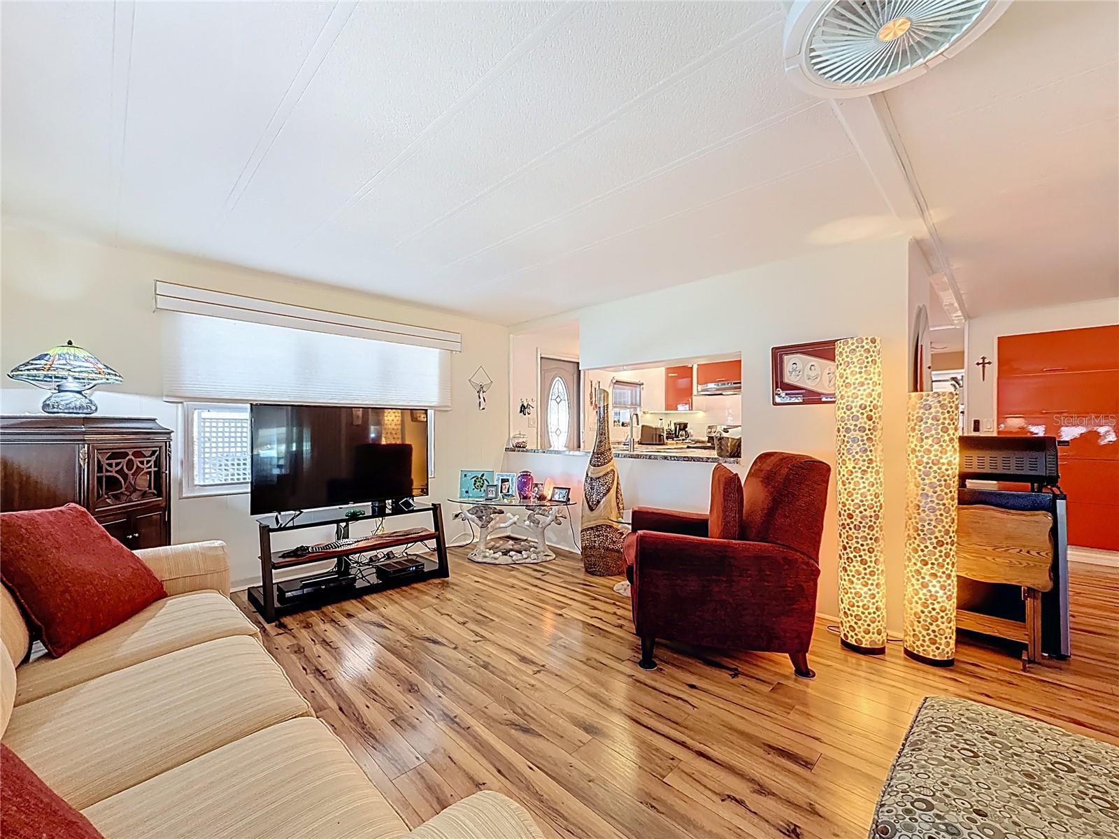 32 WILLIAM PENN WAY #1, PALM HARBOR, FL, 34684