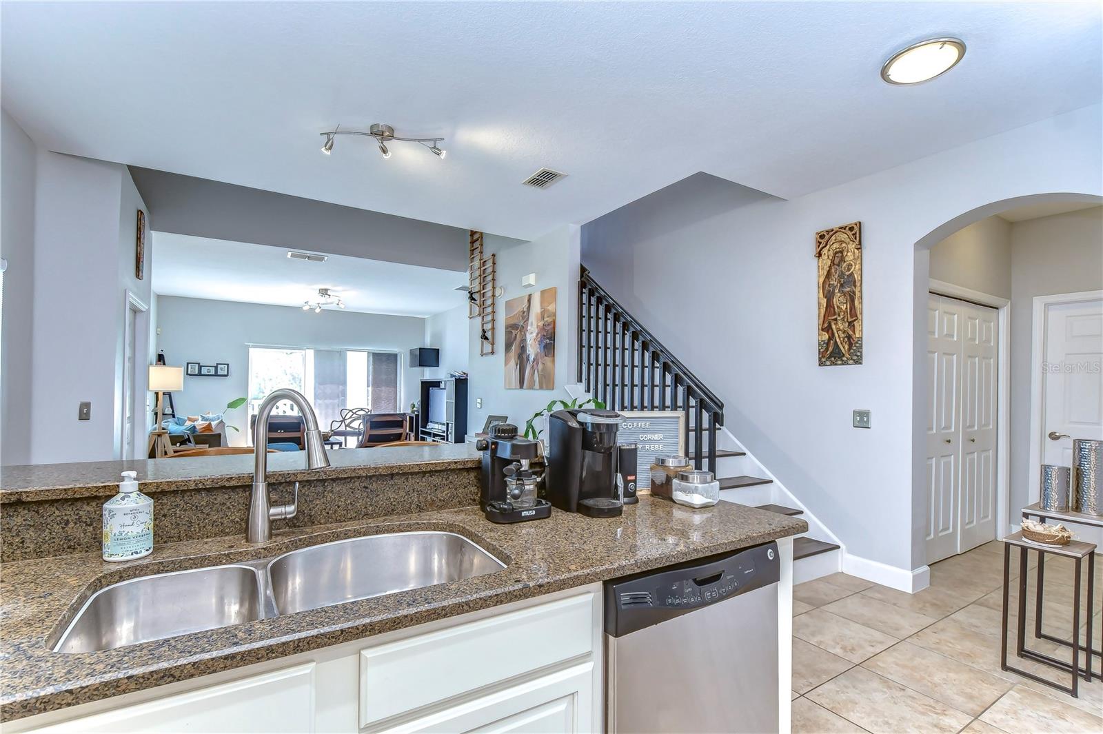 8507 SANDPIPER RIDGE AVE, TAMPA, FL, 33647