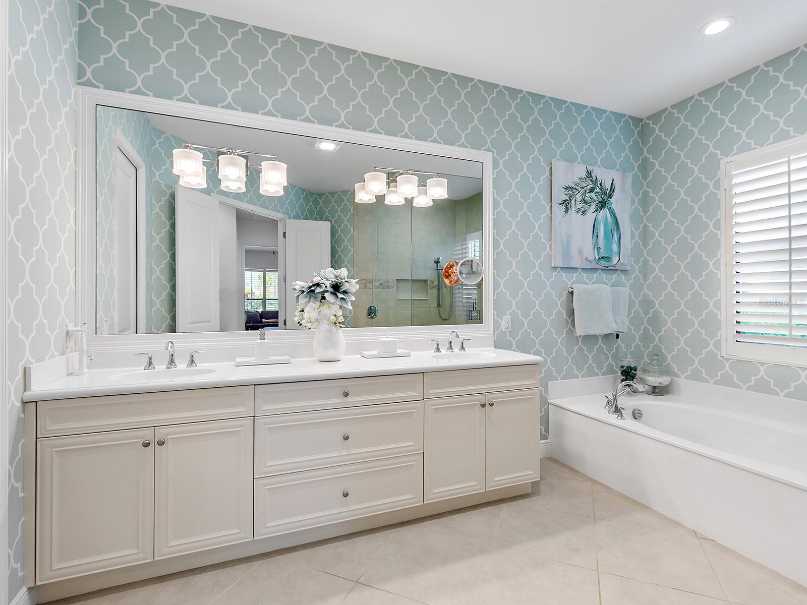 16729 COLLINGTREE XING, BRADENTON, FL, 34202