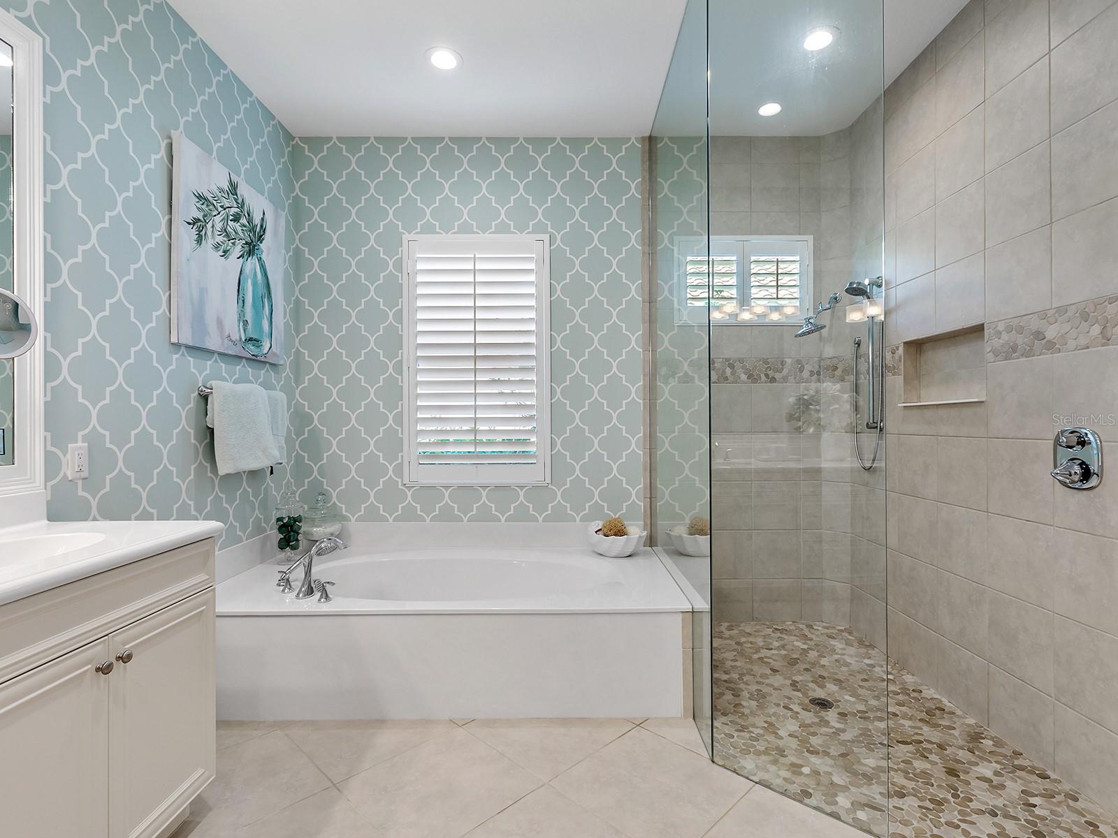 16729 COLLINGTREE XING, BRADENTON, FL, 34202
