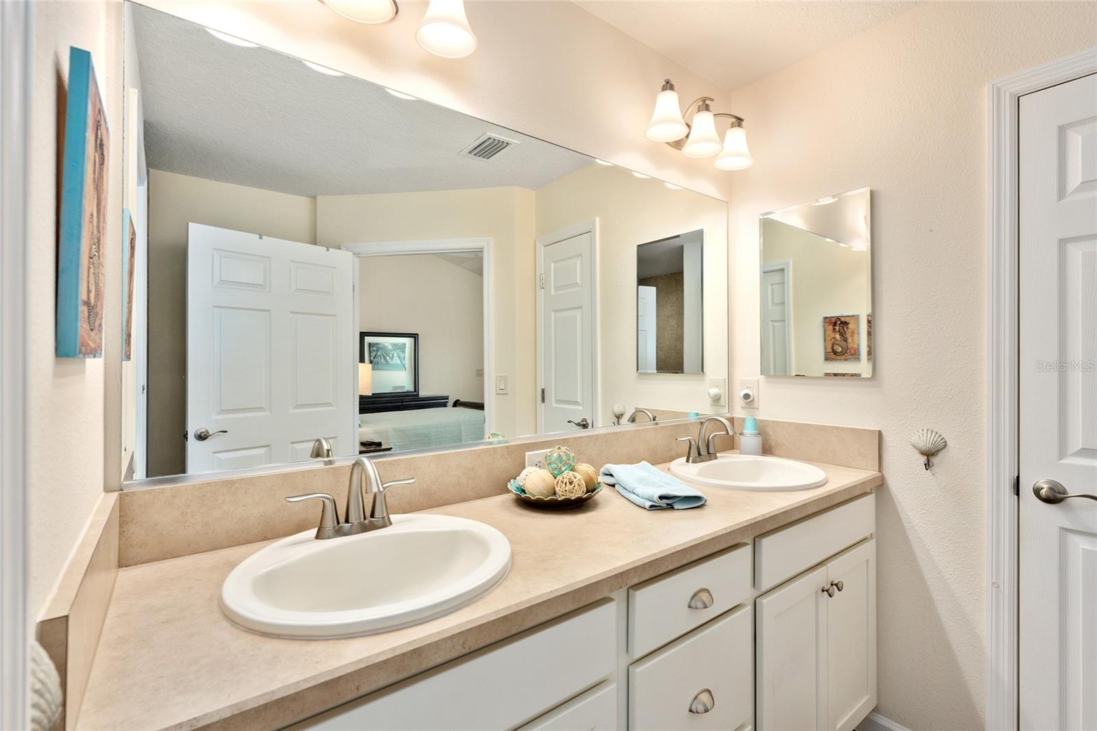 5511 HEAD WAY, THE VILLAGES, FL, 32163