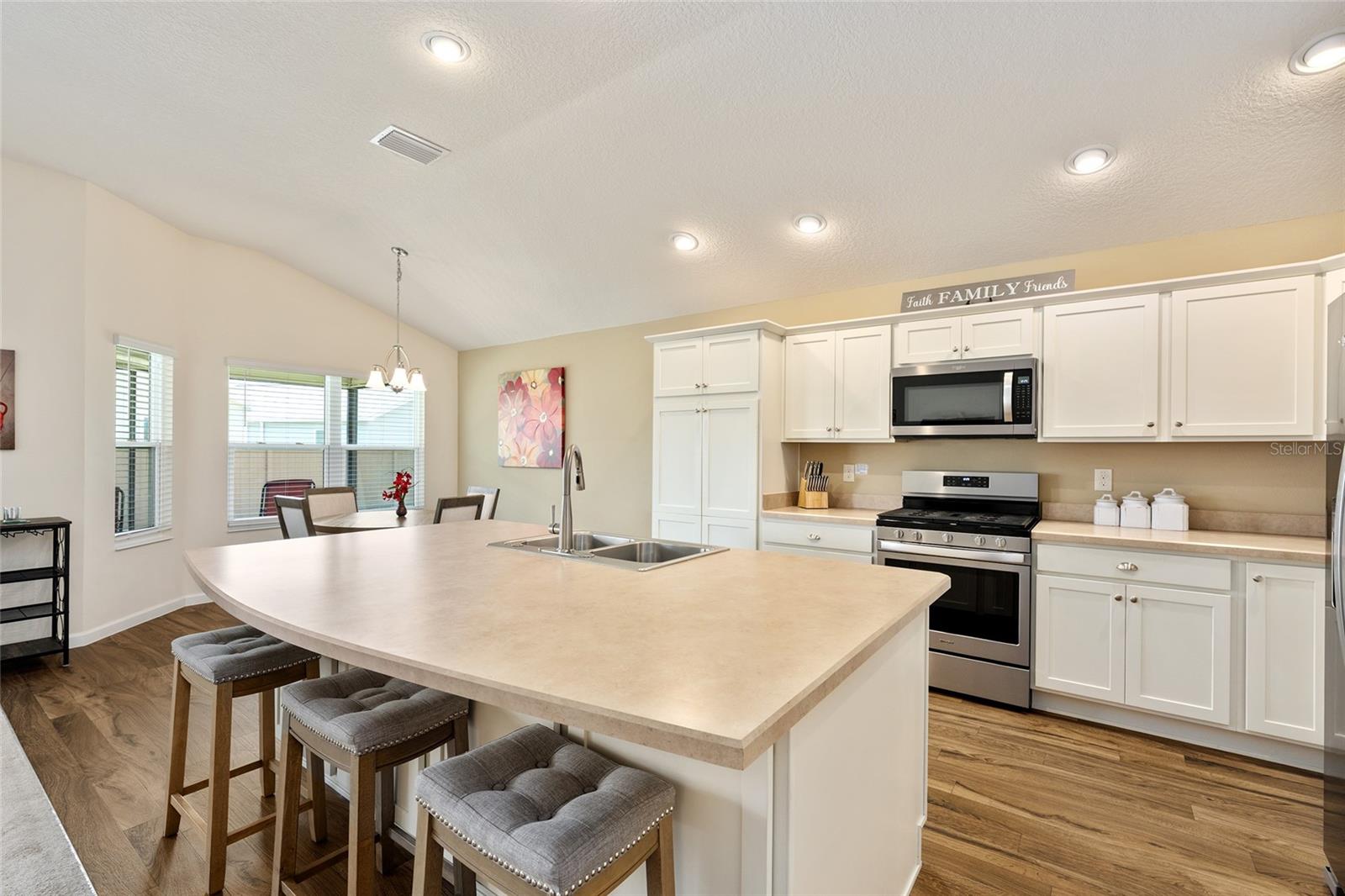 5511 HEAD WAY, THE VILLAGES, FL, 32163