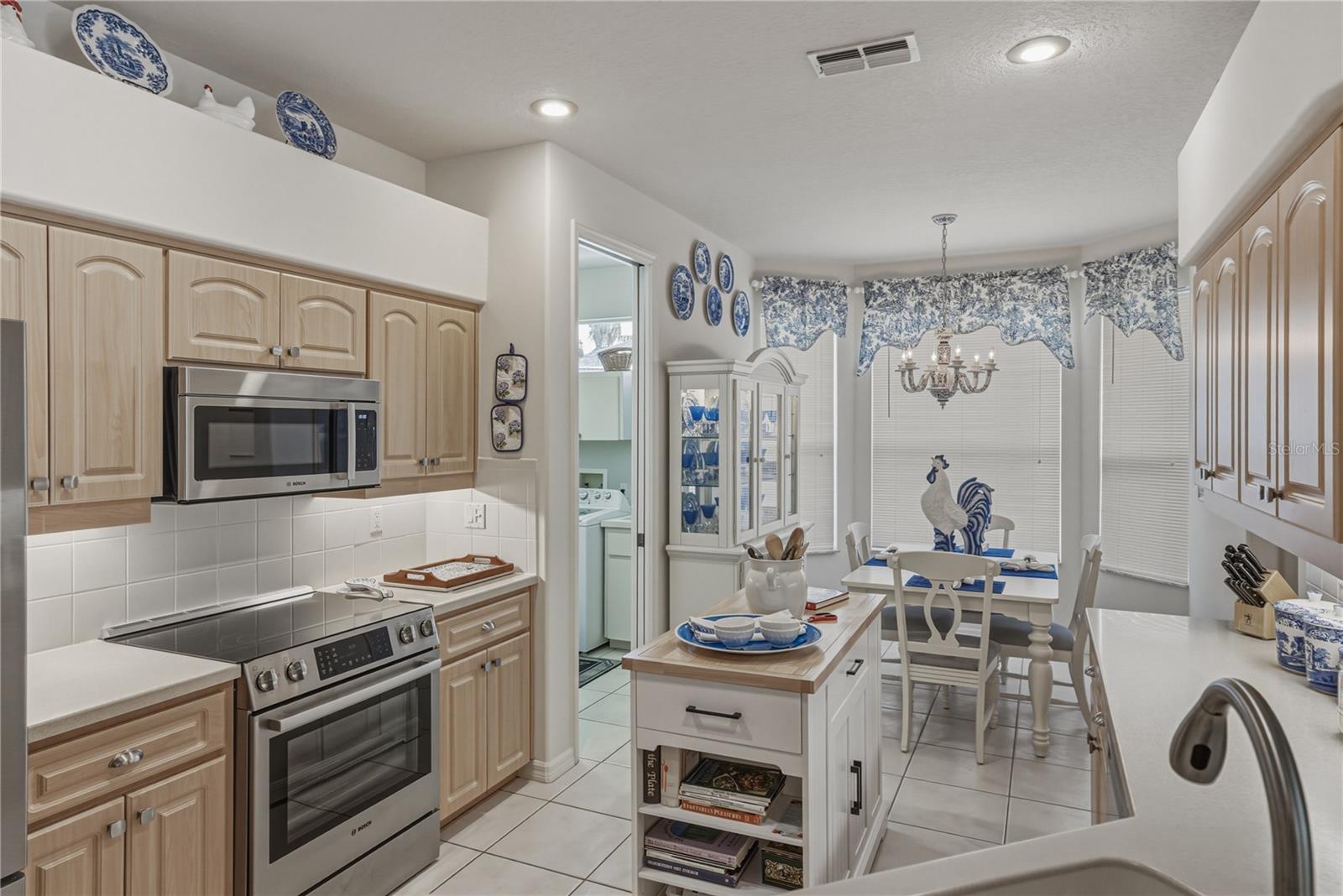 12410 WOODLANDS CIR, DADE CITY, FL, 33525