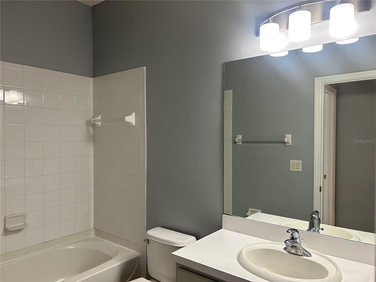 12978 KINGS CROSSING DR, GIBSONTON, FL, 33534