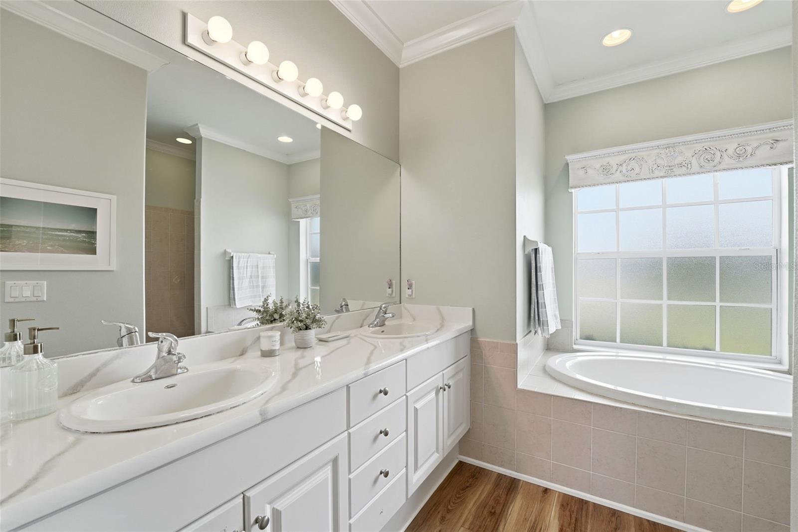 10249 BAY AVE, ENGLEWOOD, FL, 34224