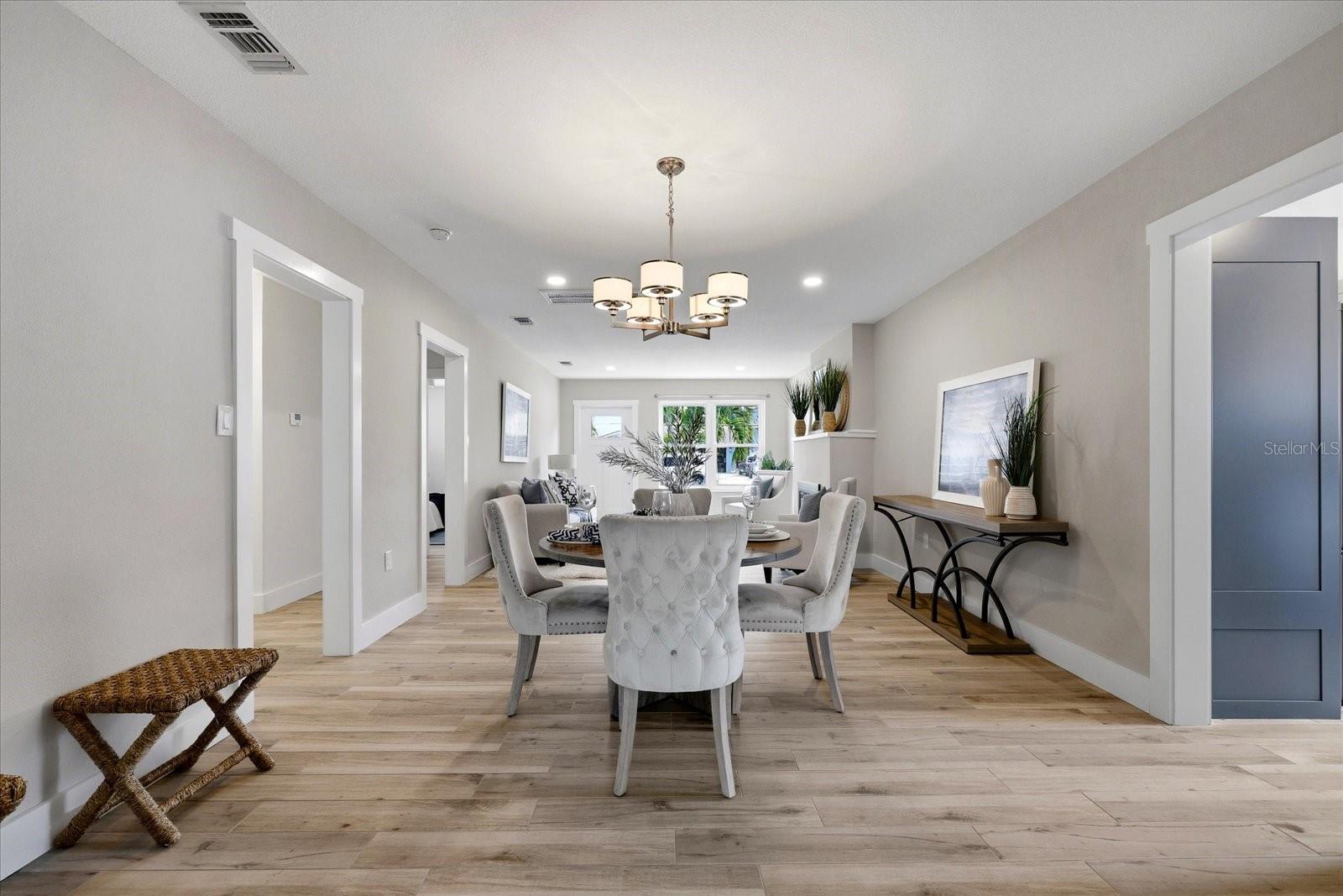 105 3RD ST, BELLEAIR BEACH, FL, 33786