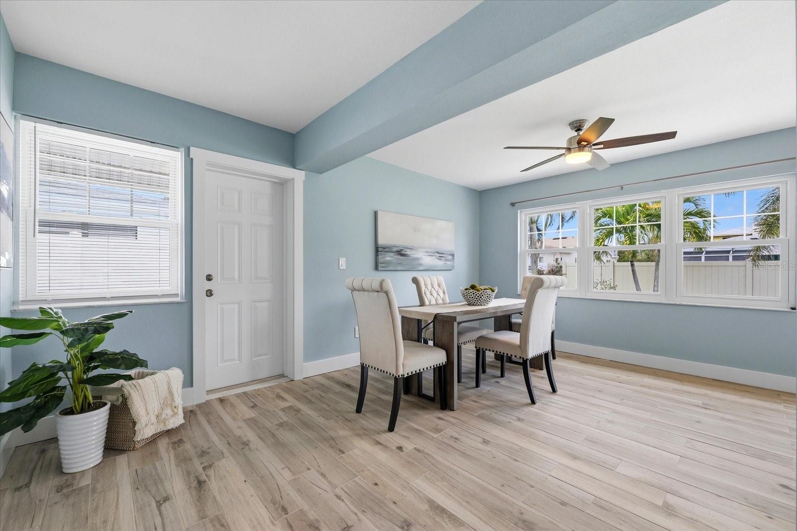 105 3RD ST, BELLEAIR BEACH, FL, 33786