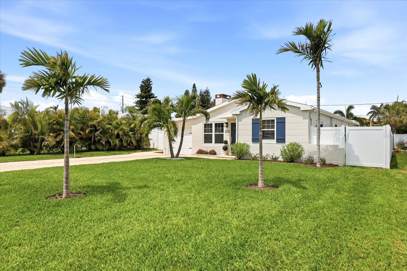 105 3RD ST, BELLEAIR BEACH, FL, 33786