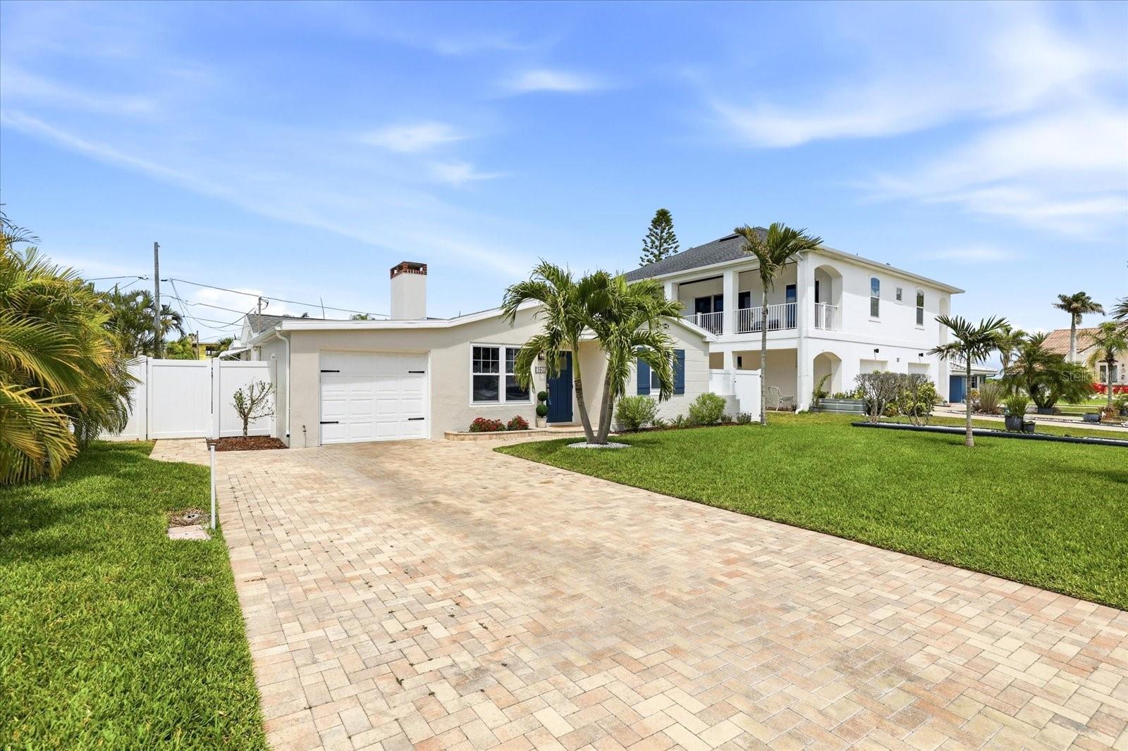 105 3RD ST, BELLEAIR BEACH, FL, 33786