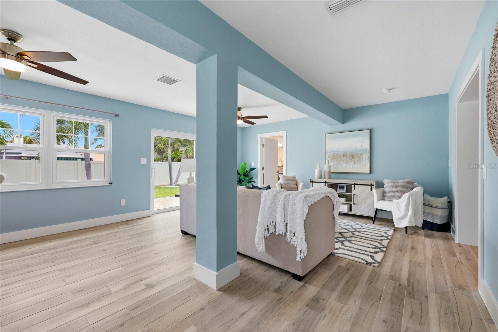 105 3RD ST, BELLEAIR BEACH, FL, 33786