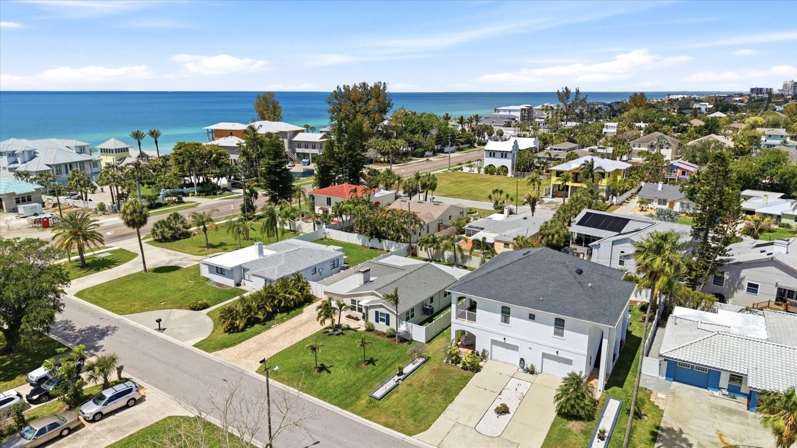 105 3RD ST, BELLEAIR BEACH, FL, 33786