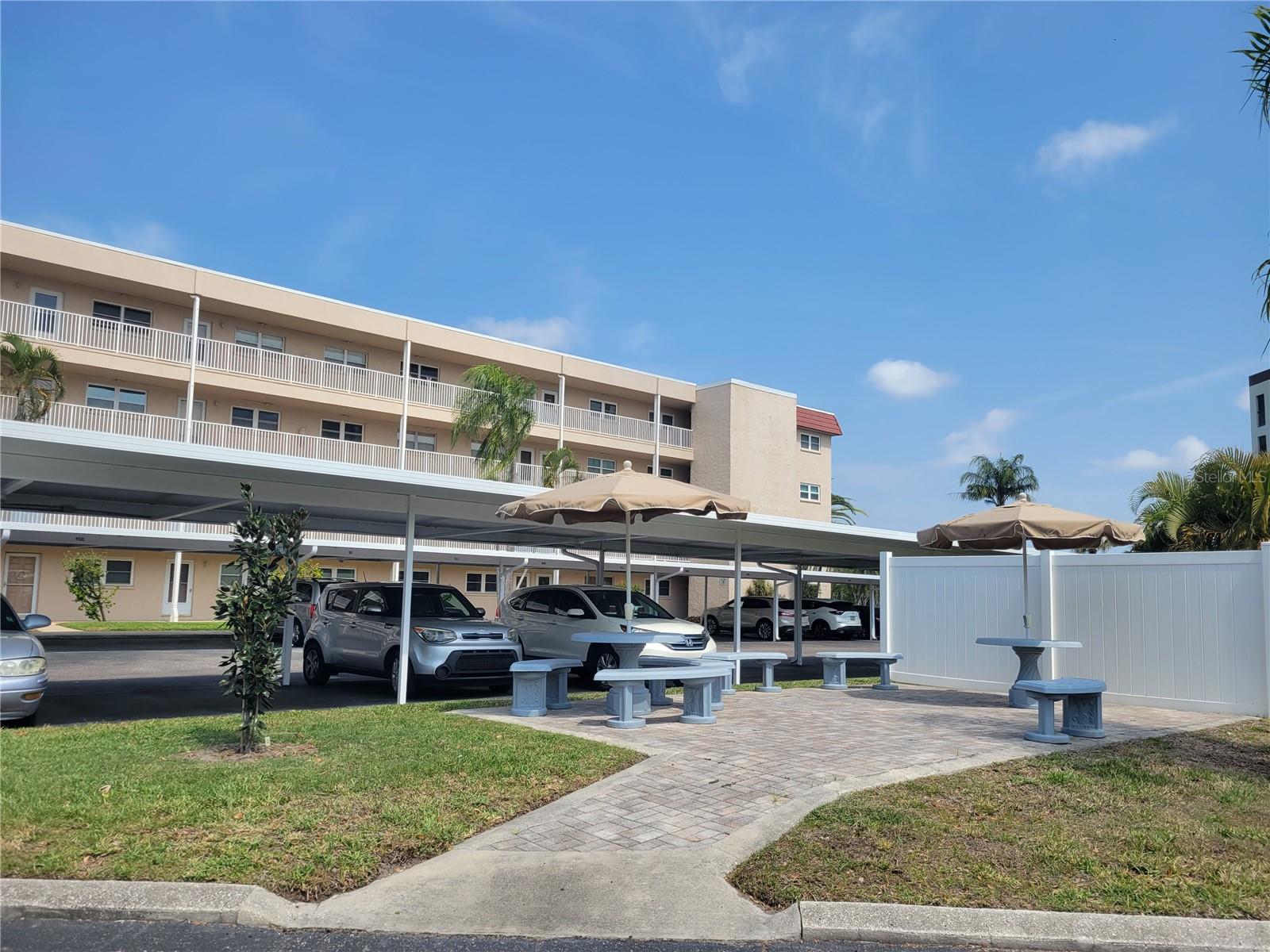 9950 62ND TER N #417, ST PETERSBURG, FL, 33708